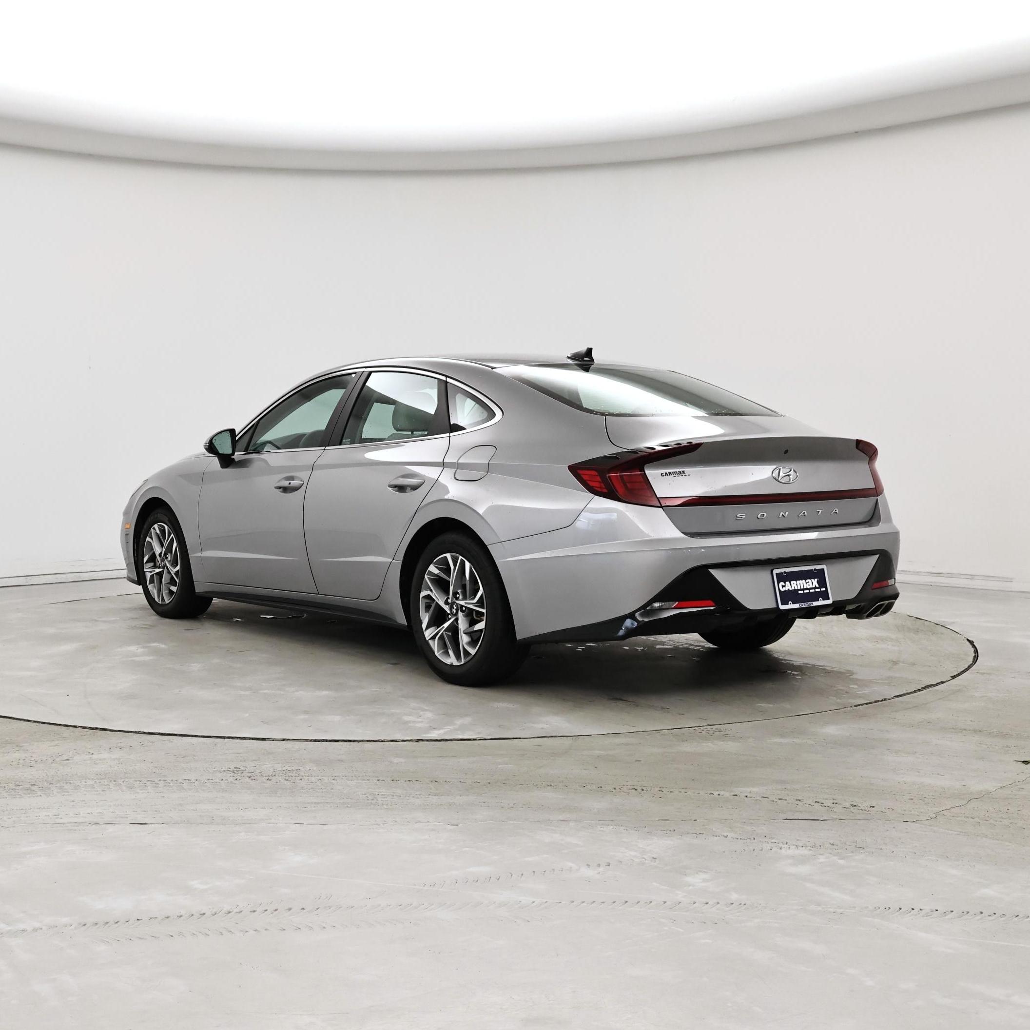 Thumbnail: 2023 Hyundai Sonata - 2