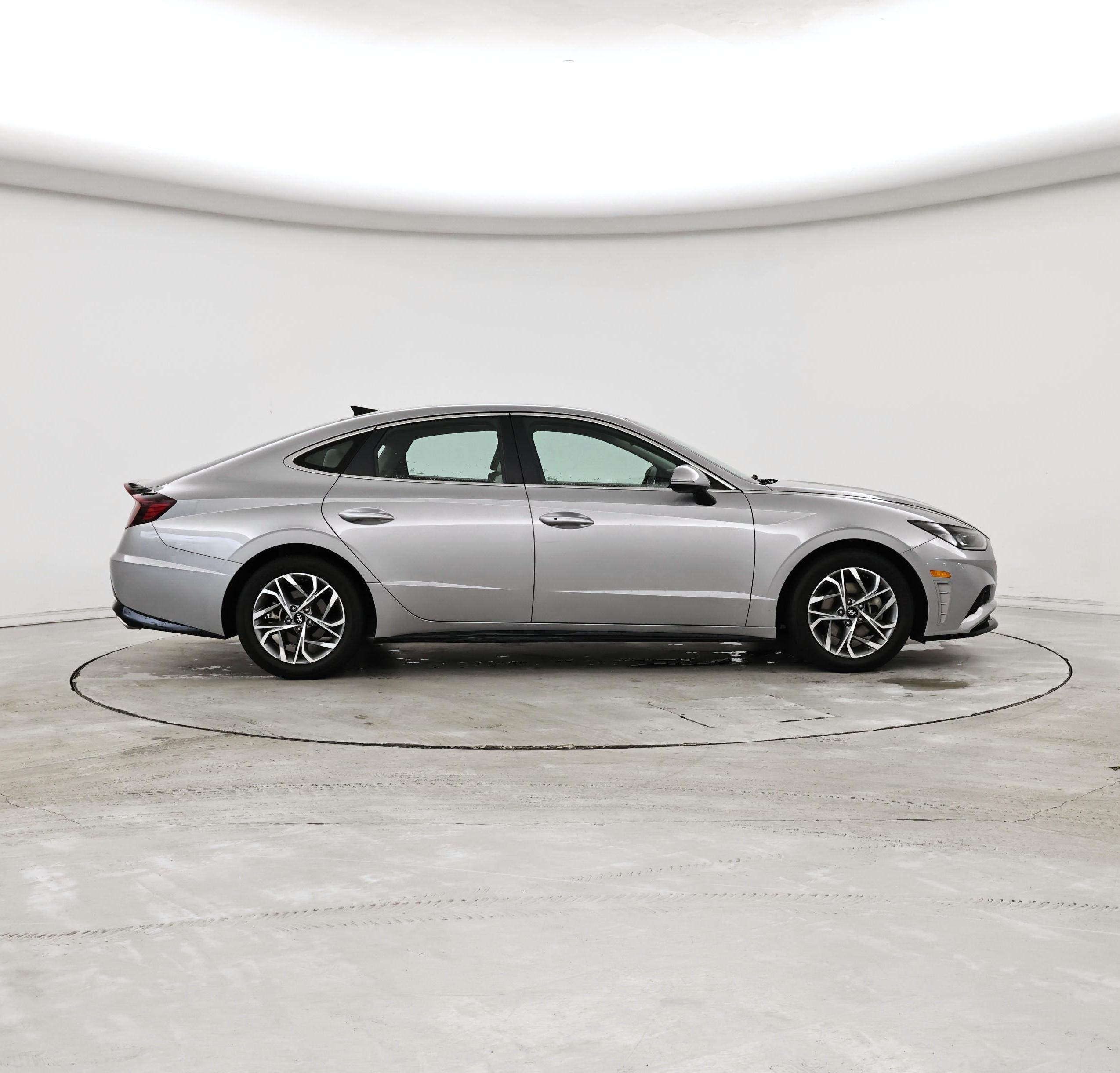 Thumbnail: 2023 Hyundai Sonata - 7