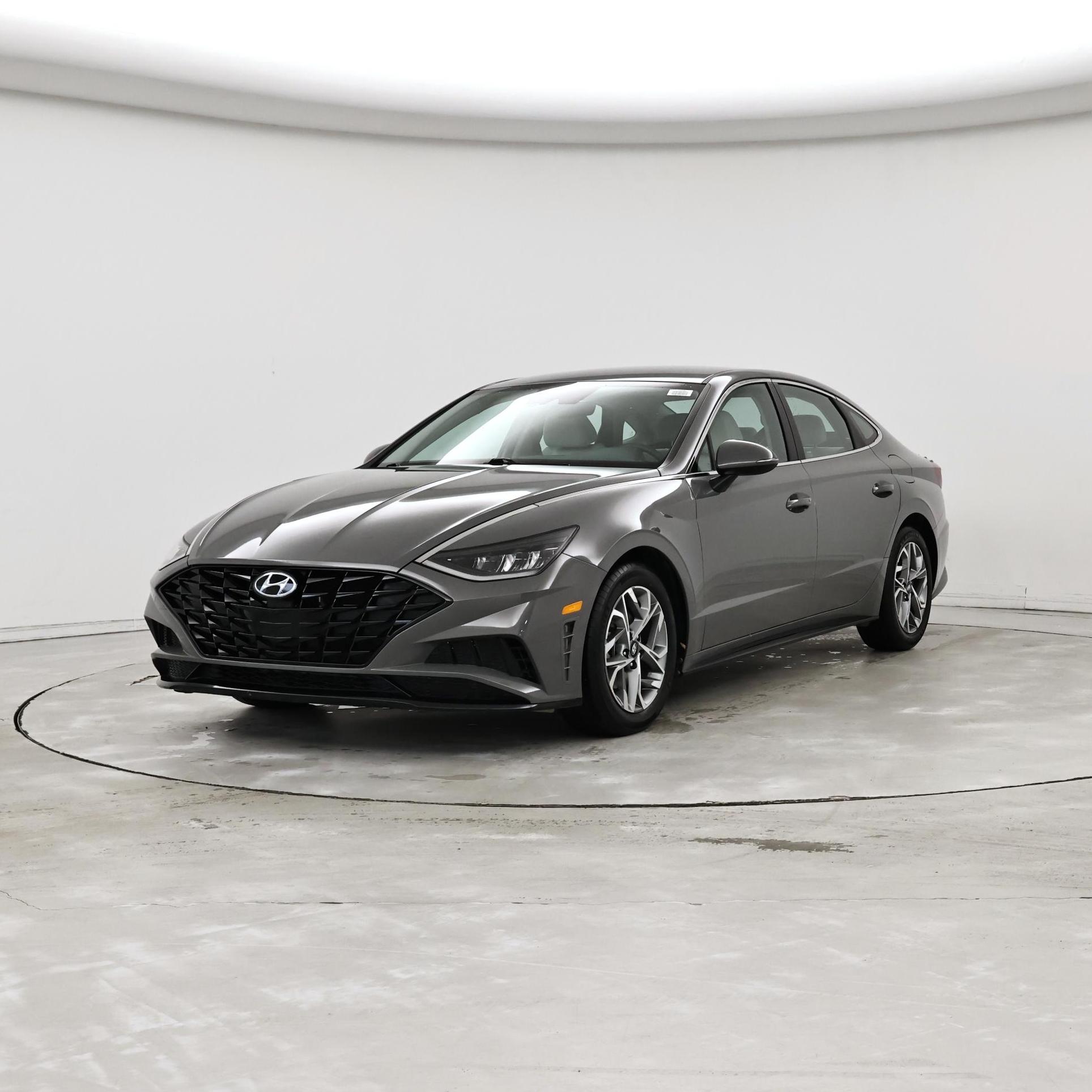 Thumbnail: 2023 Hyundai Sonata - 4