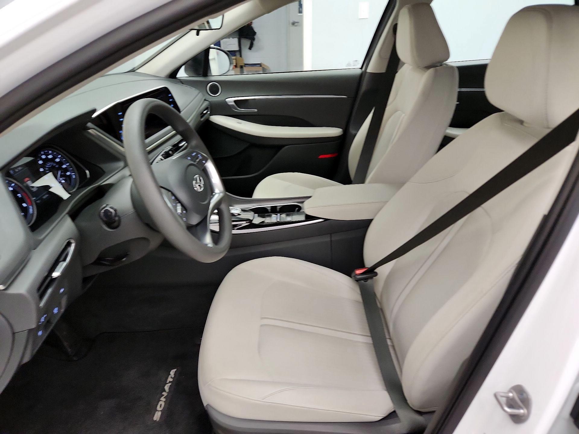 Thumbnail: 2023 Hyundai Sonata - 11