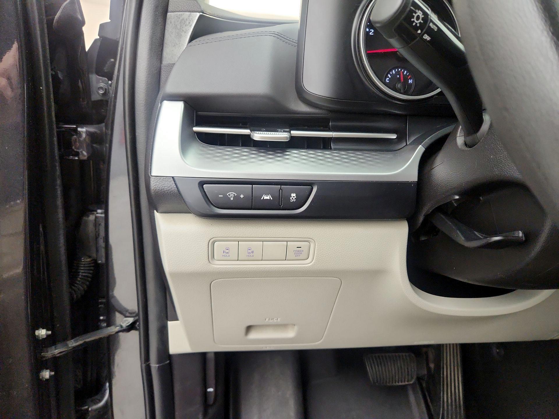 Thumbnail: 2024 Kia Carnival - 13