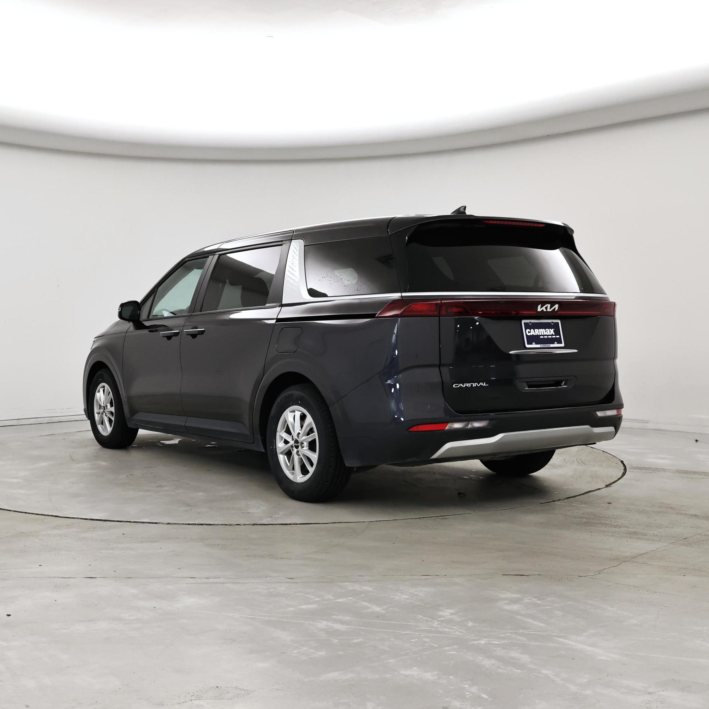 Thumbnail: 2024 Kia Carnival - 2