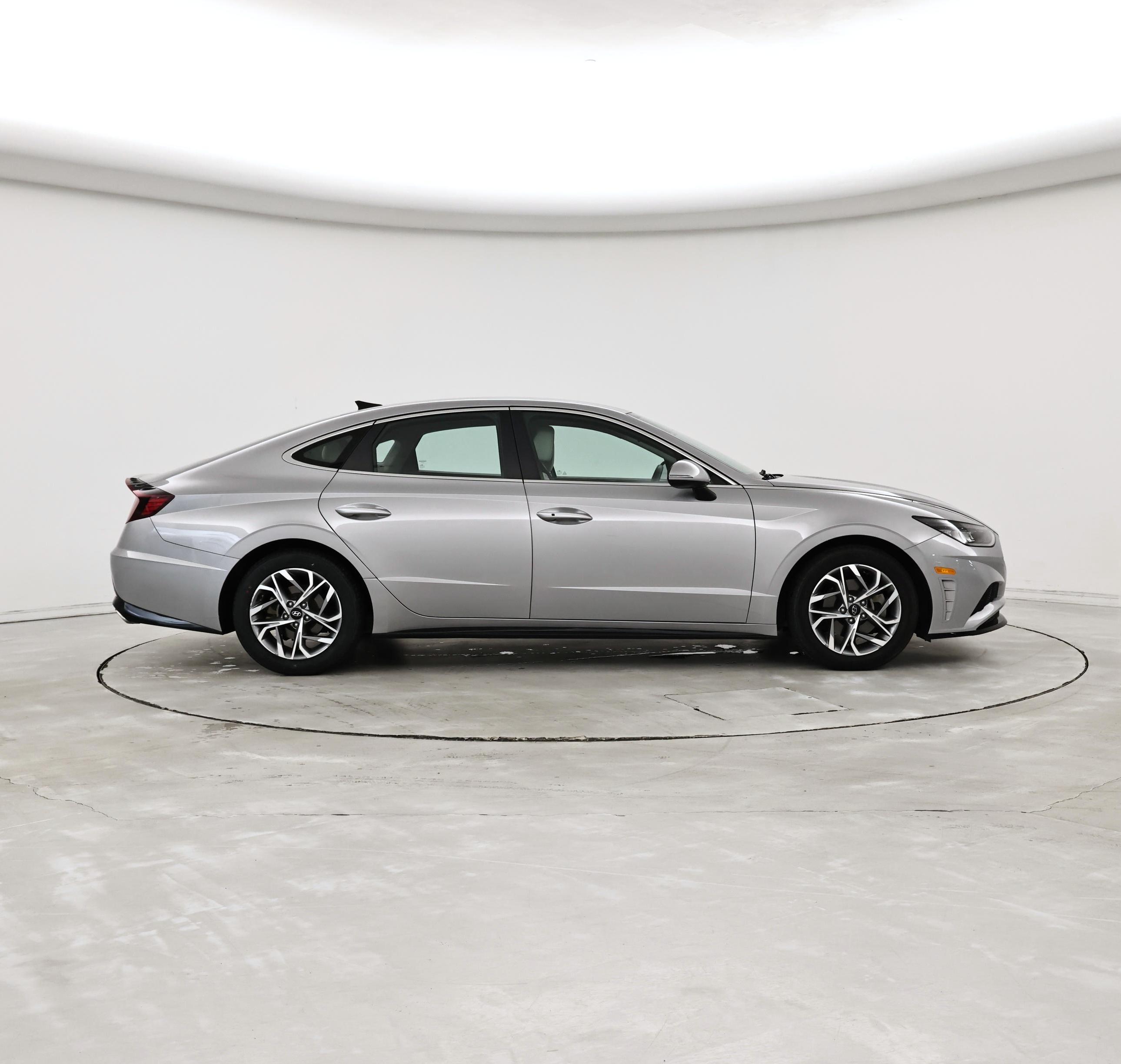 Thumbnail: 2023 Hyundai Sonata - 7