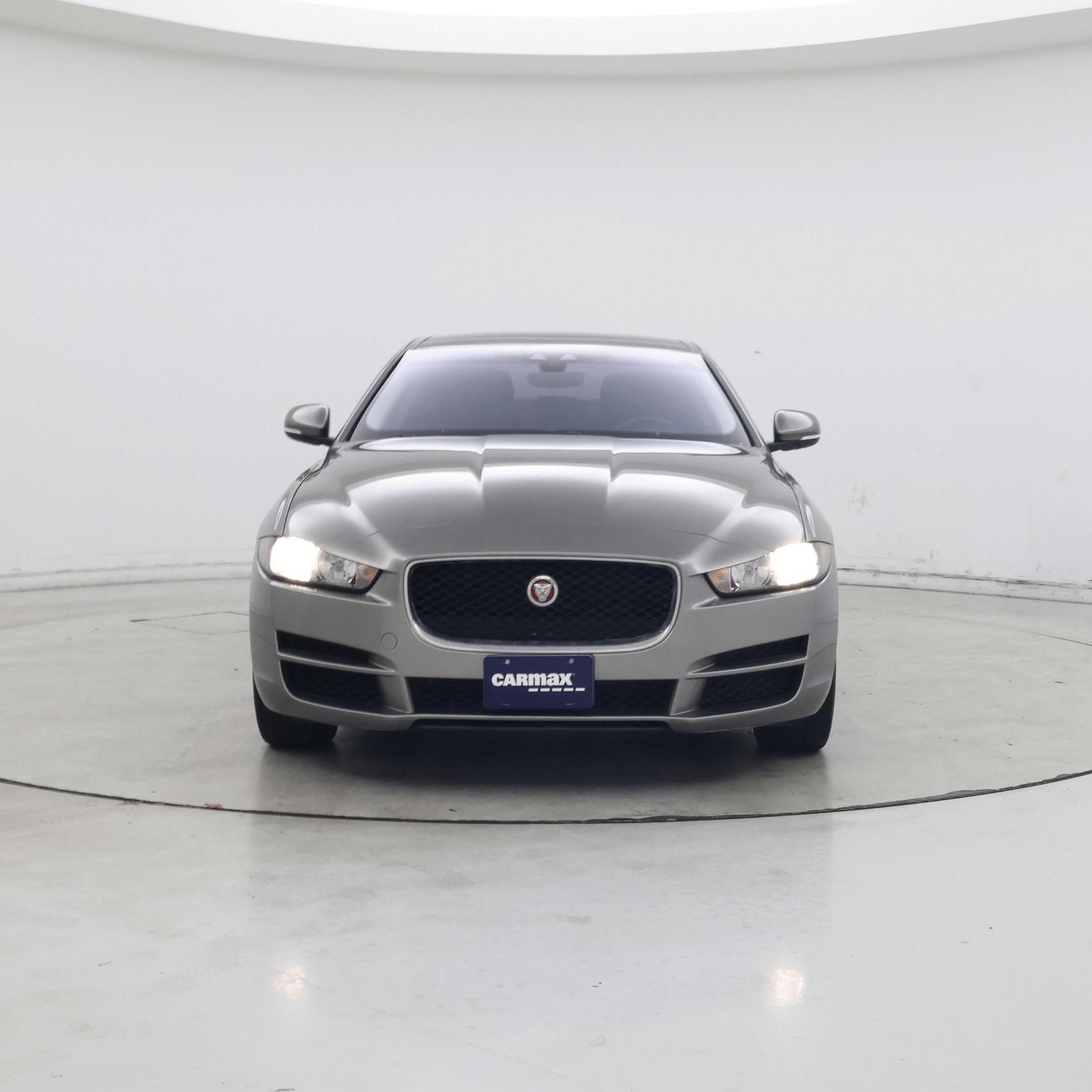 Thumbnail: 2019 Jaguar XE - 5