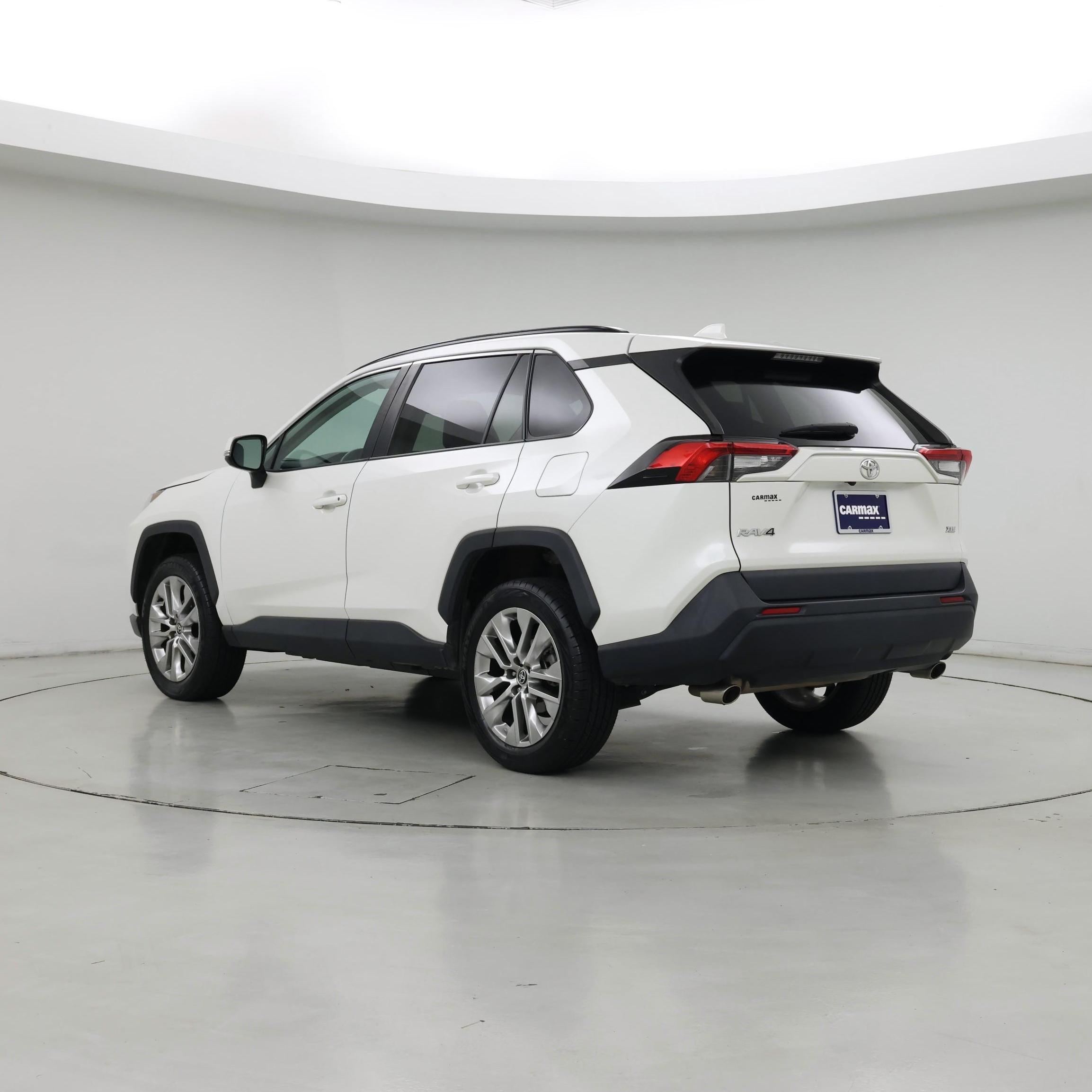 Thumbnail: 2022 Toyota RAV4 - 2