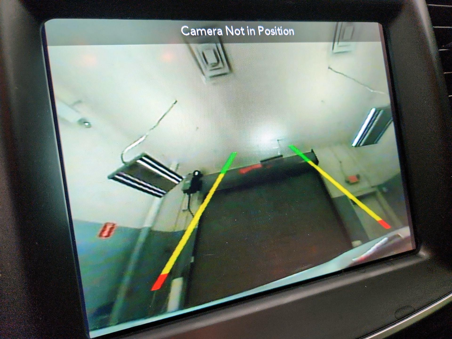 Thumbnail: 2019 Chrysler 300 - 14