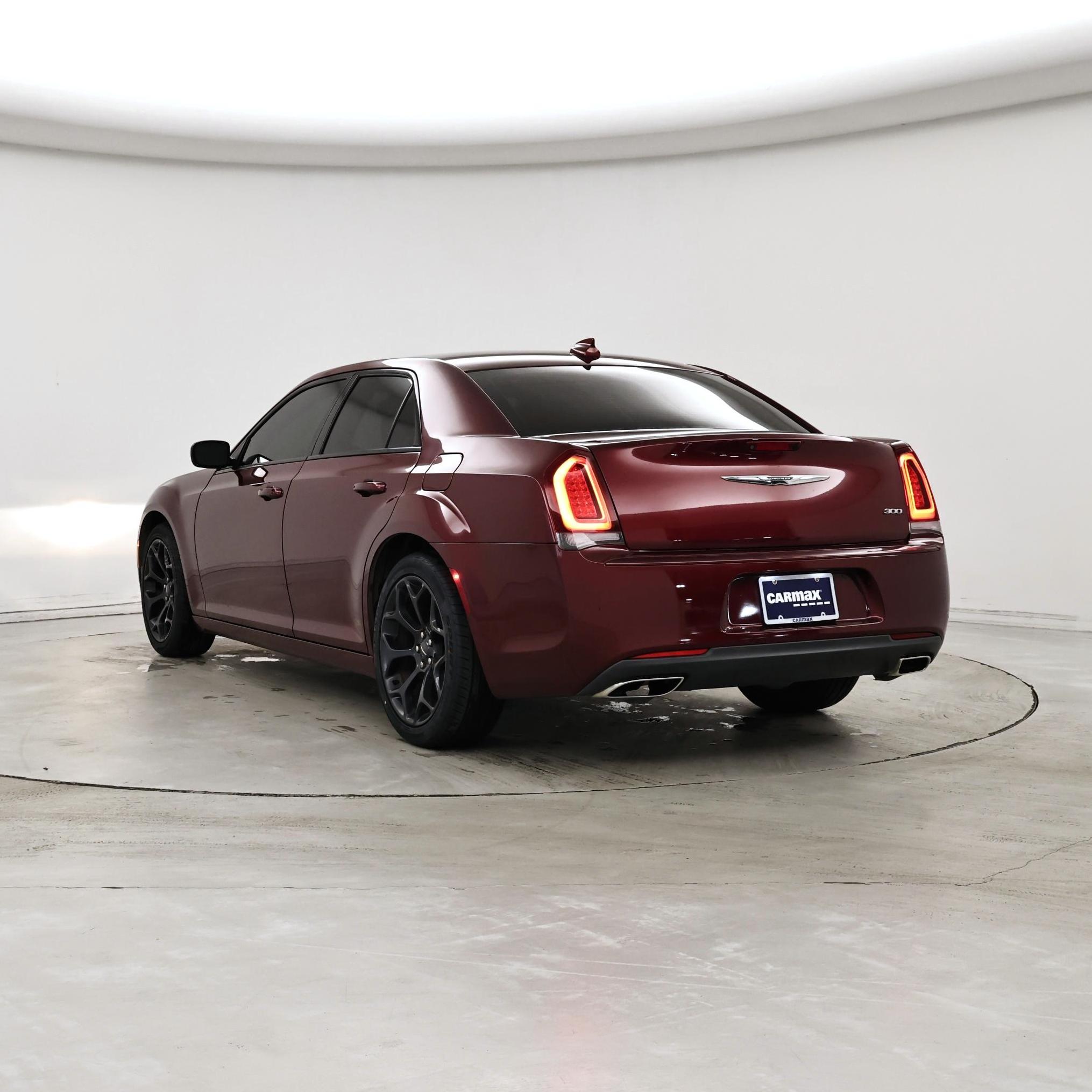 Thumbnail: 2019 Chrysler 300 - 2