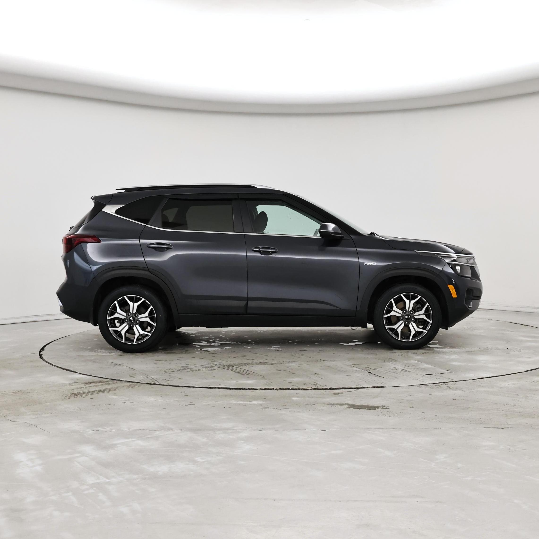 Thumbnail: 2021 Kia Seltos - 7