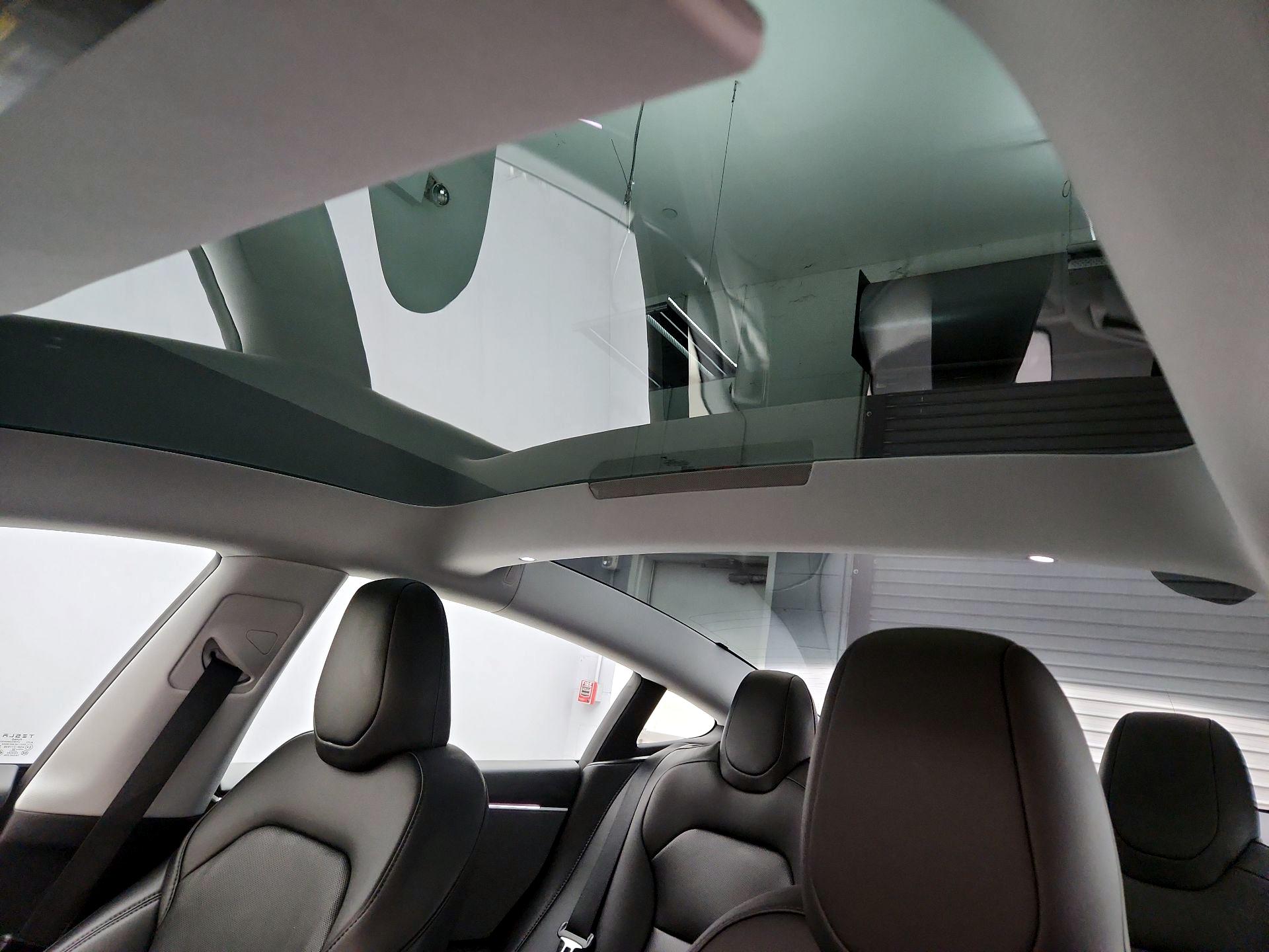 Thumbnail: 2025 Tesla Model 3 - 19