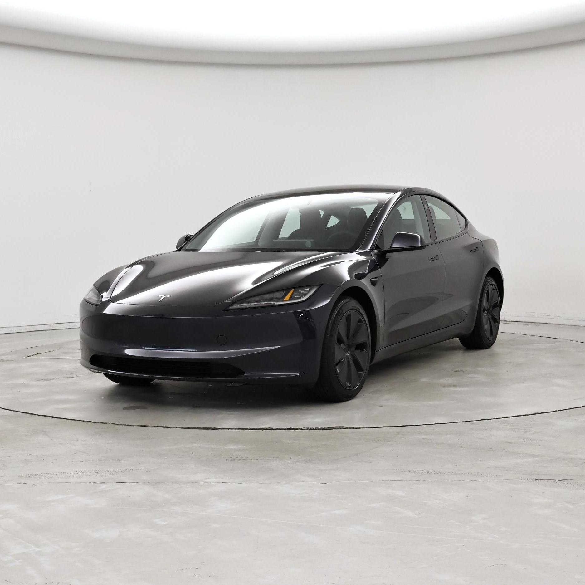 Thumbnail: 2025 Tesla Model 3 - 4