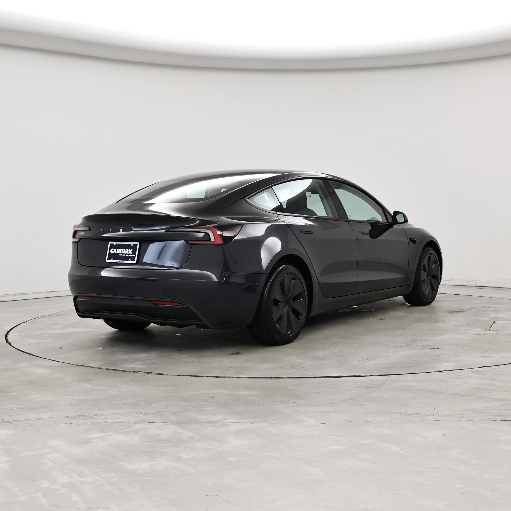 Thumbnail: 2025 Tesla Model 3 - 8