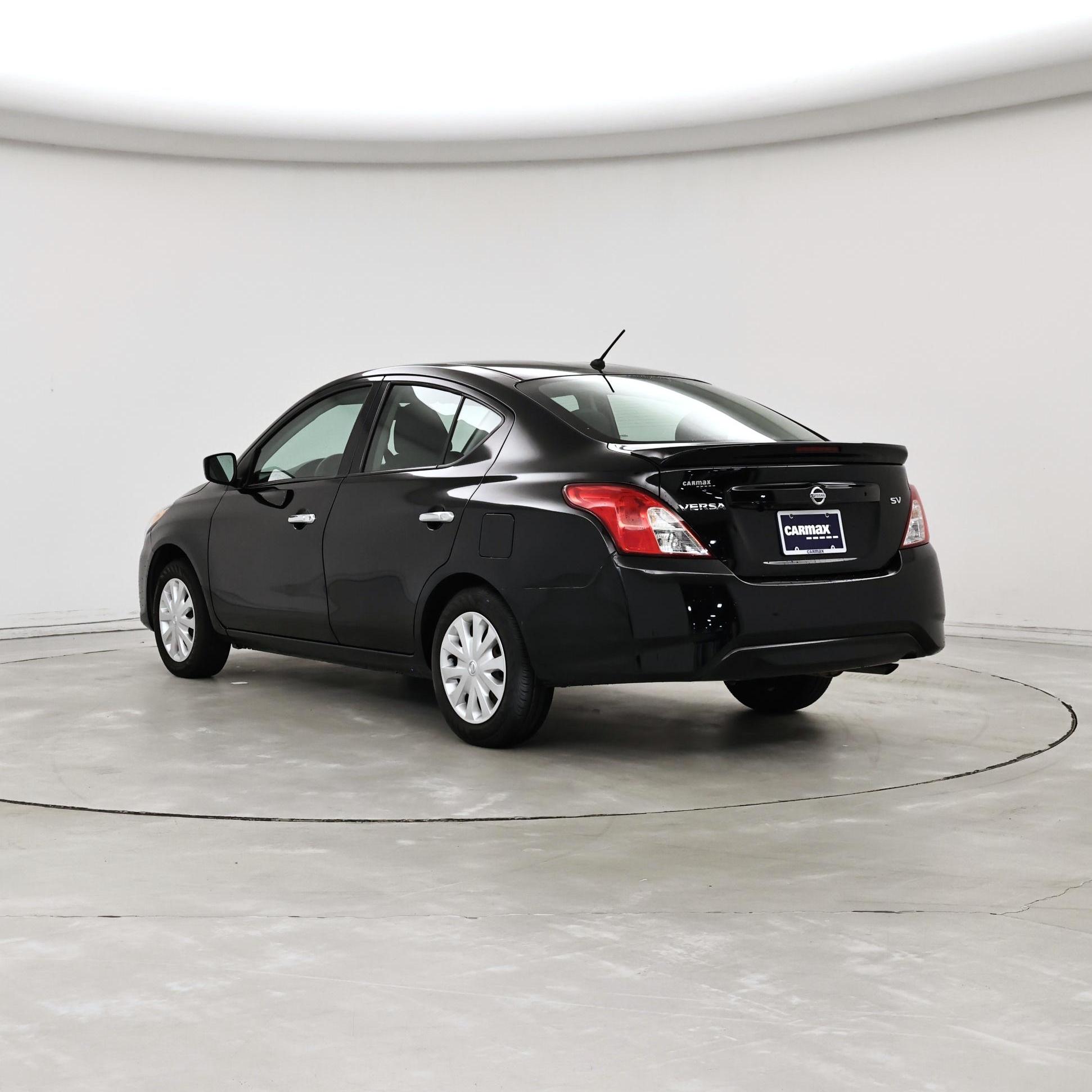 Thumbnail: 2019 Nissan Versa - 2