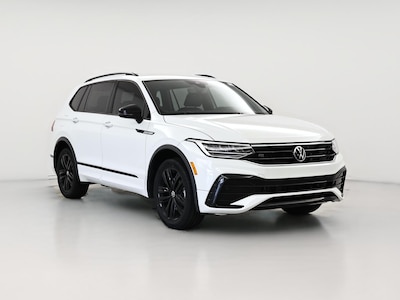 White 2022 Volkswagen Tiguan SE R-Line Black