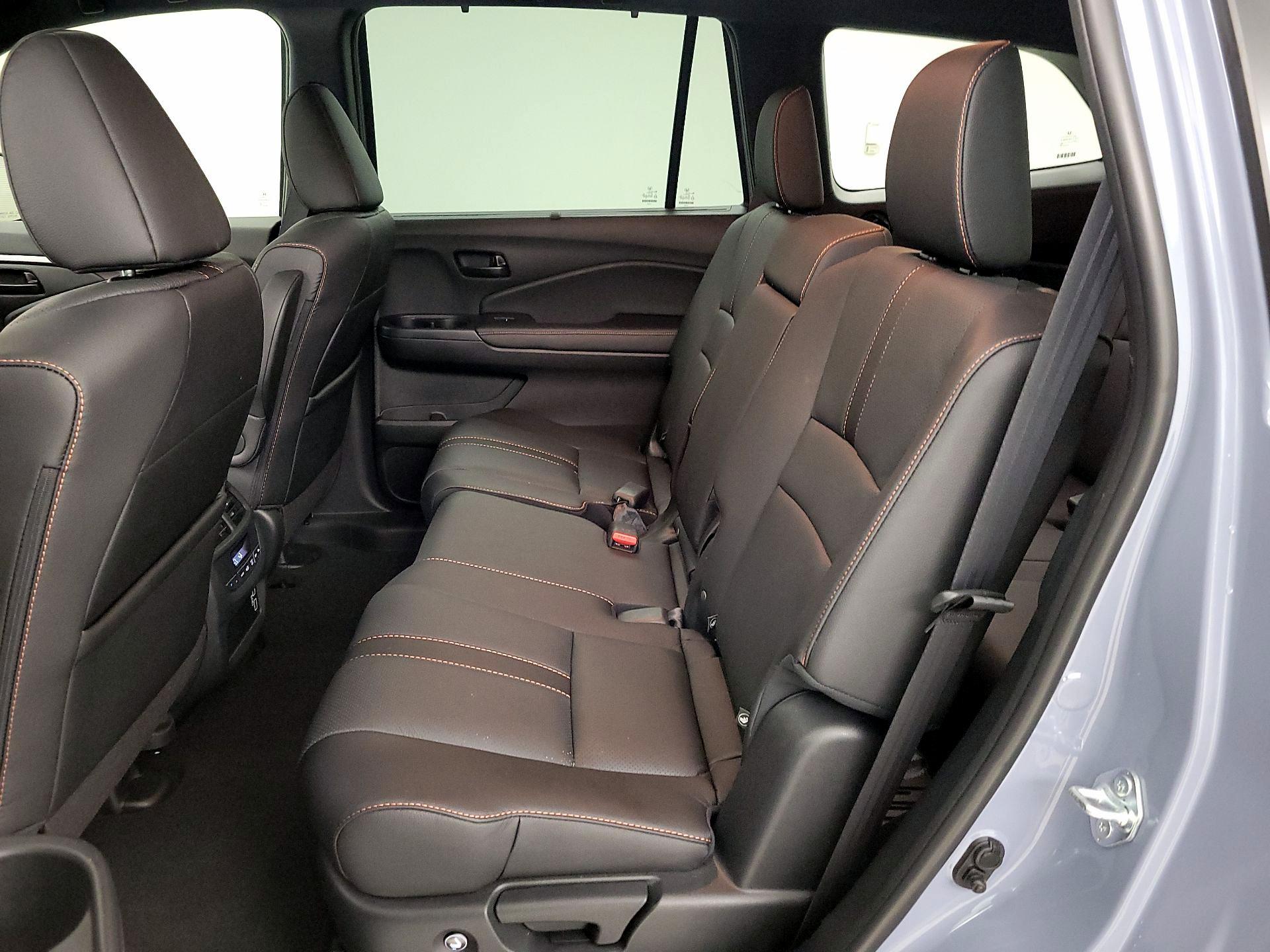 Thumbnail: 2022 Honda Pilot - 19