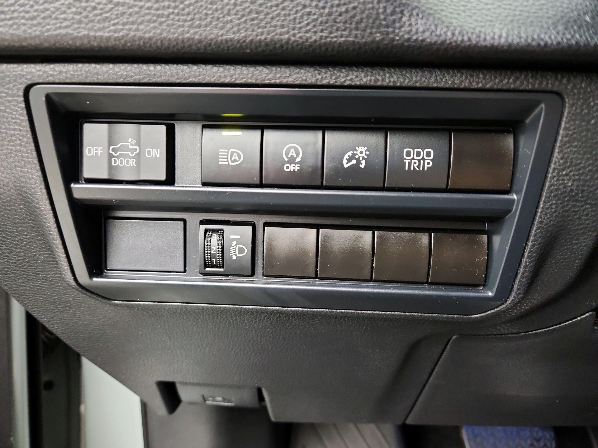 Thumbnail: 2024 Toyota Tundra - 13