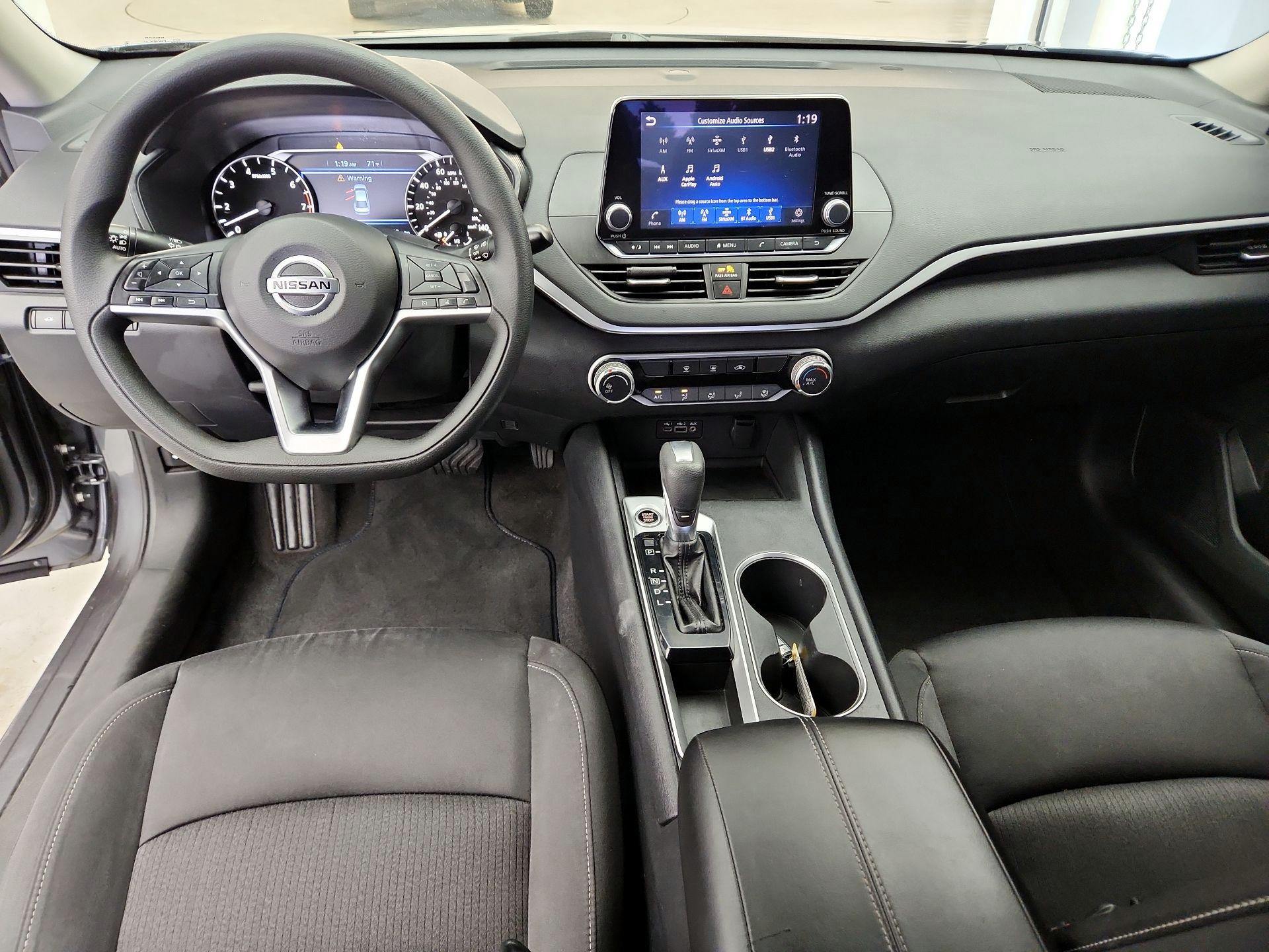 Thumbnail: 2022 Nissan Altima - 9