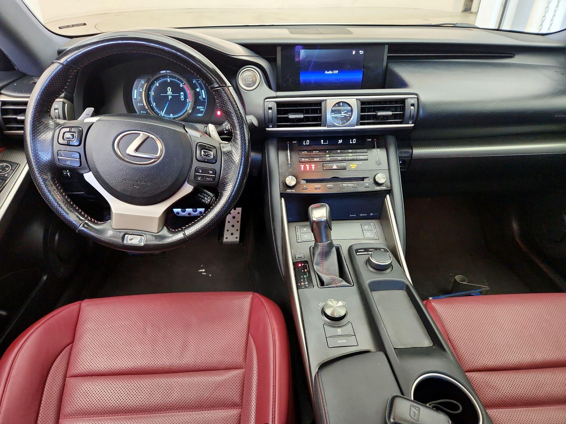 Thumbnail: 2017 Lexus IS - 9