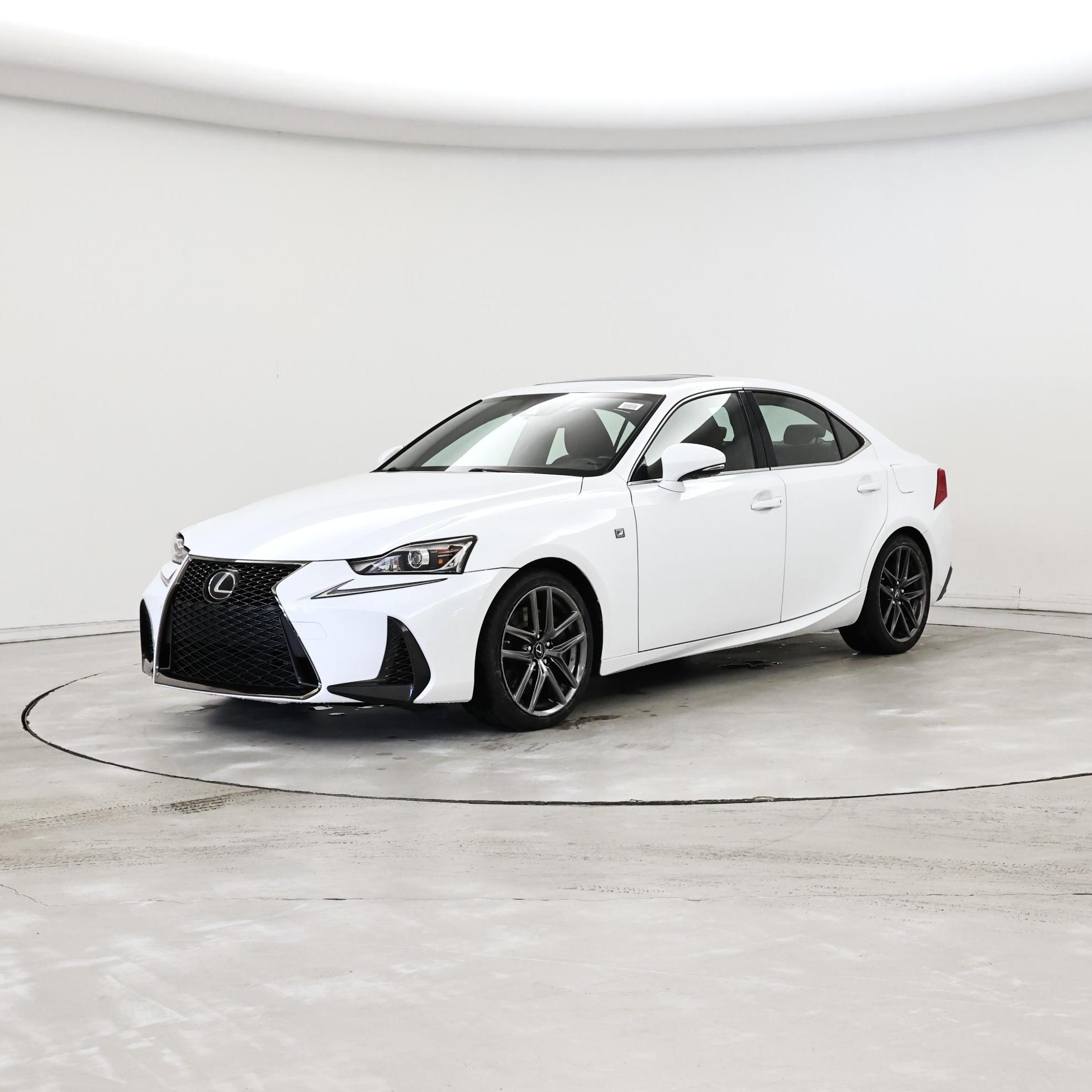 Thumbnail: 2017 Lexus IS - 4