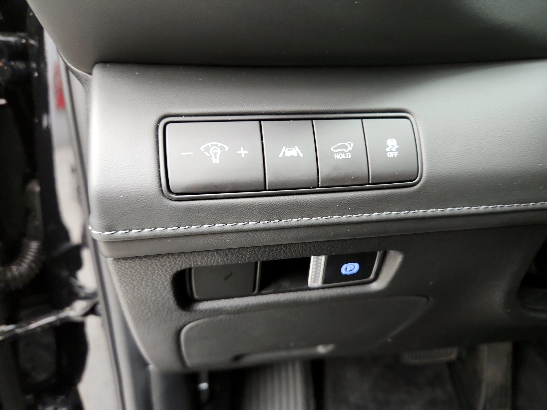 Thumbnail: 2023 Hyundai Santa Fe - 13