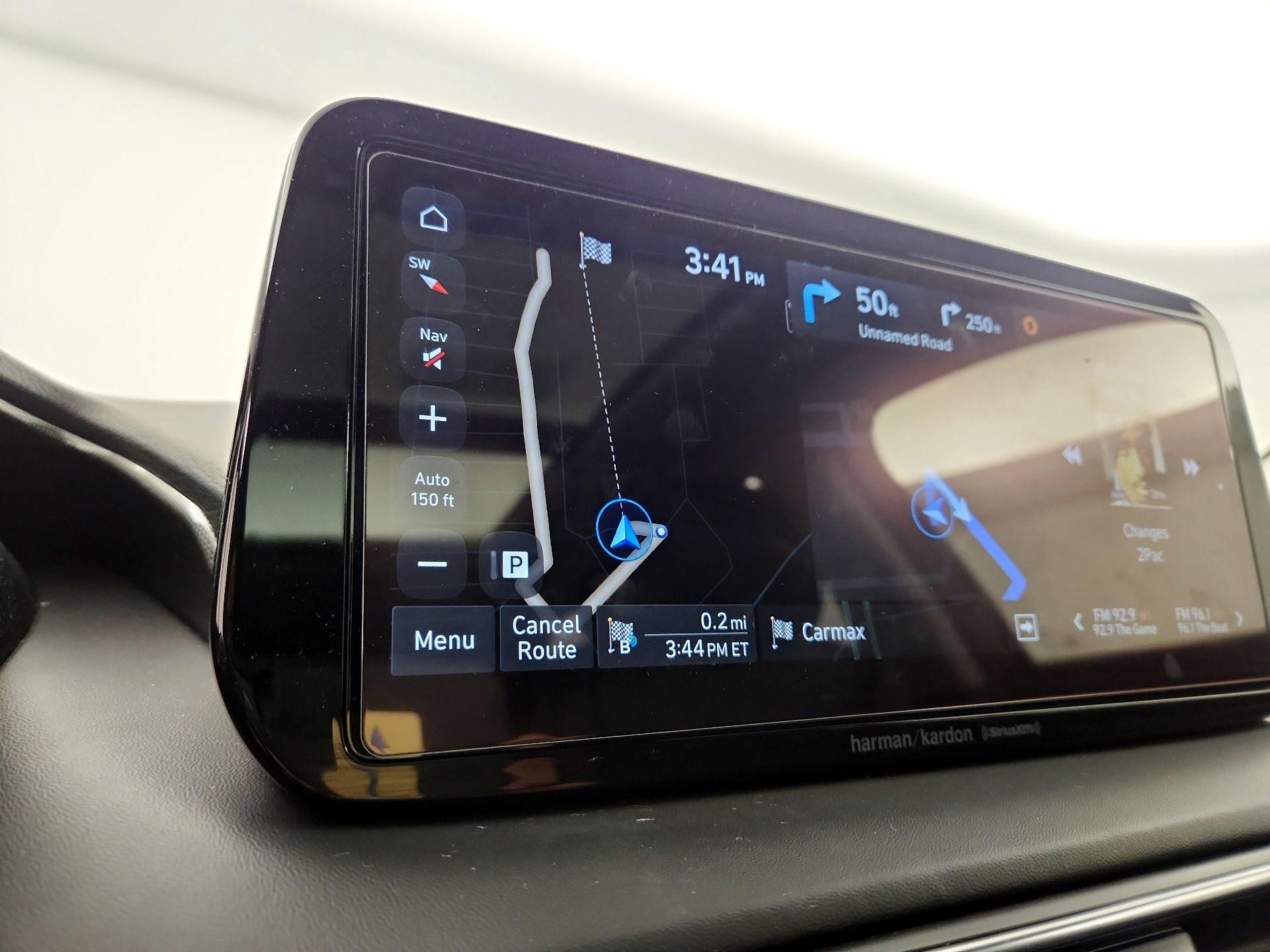 Thumbnail: 2023 Hyundai Santa Fe - 14