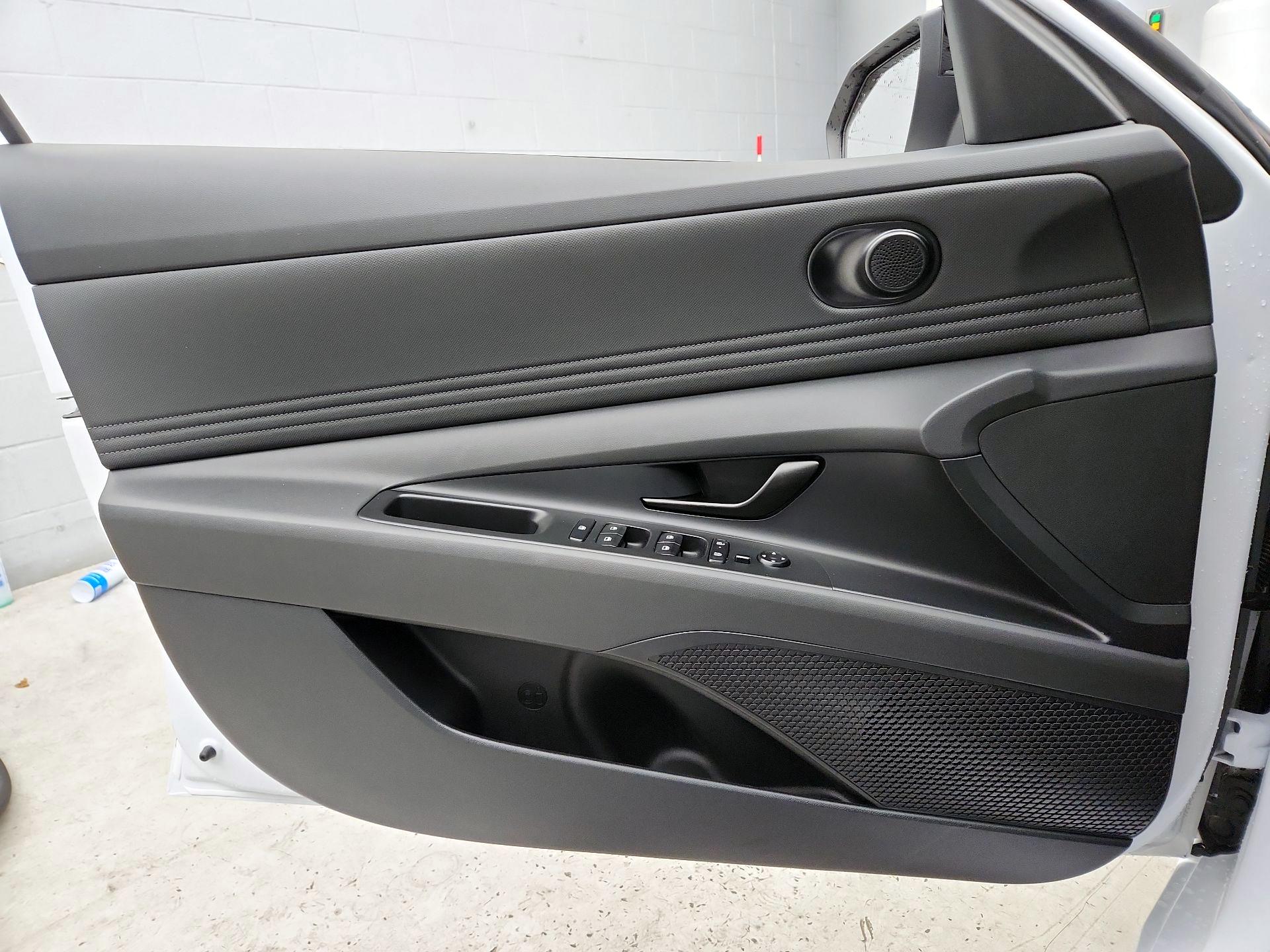 Thumbnail: 2025 Hyundai Elantra - 12