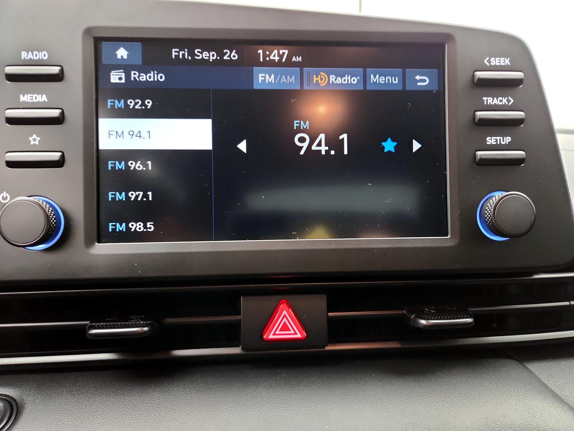 Thumbnail: 2025 Hyundai Elantra - 15