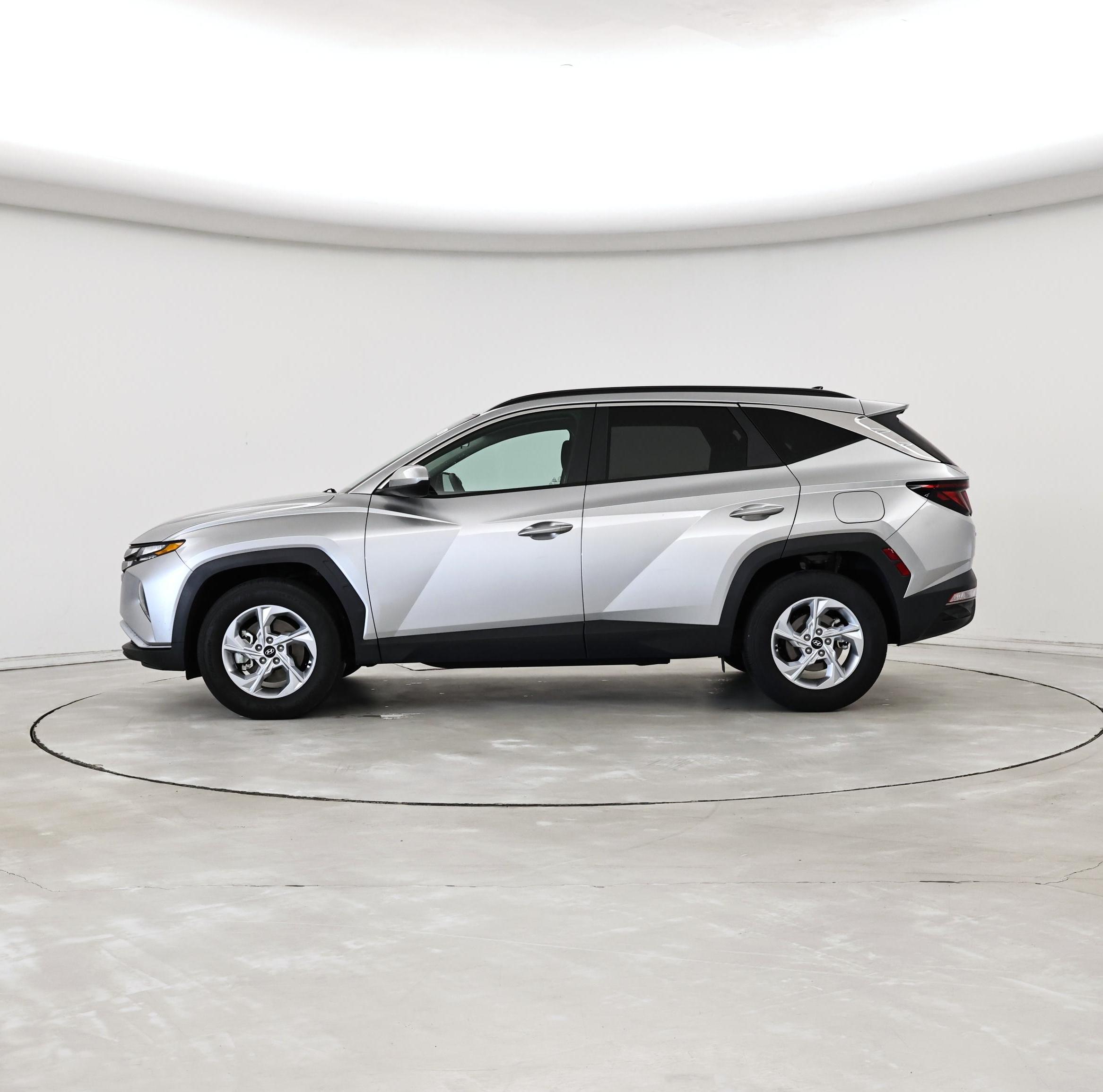 Thumbnail: 2024 Hyundai Tucson - 3