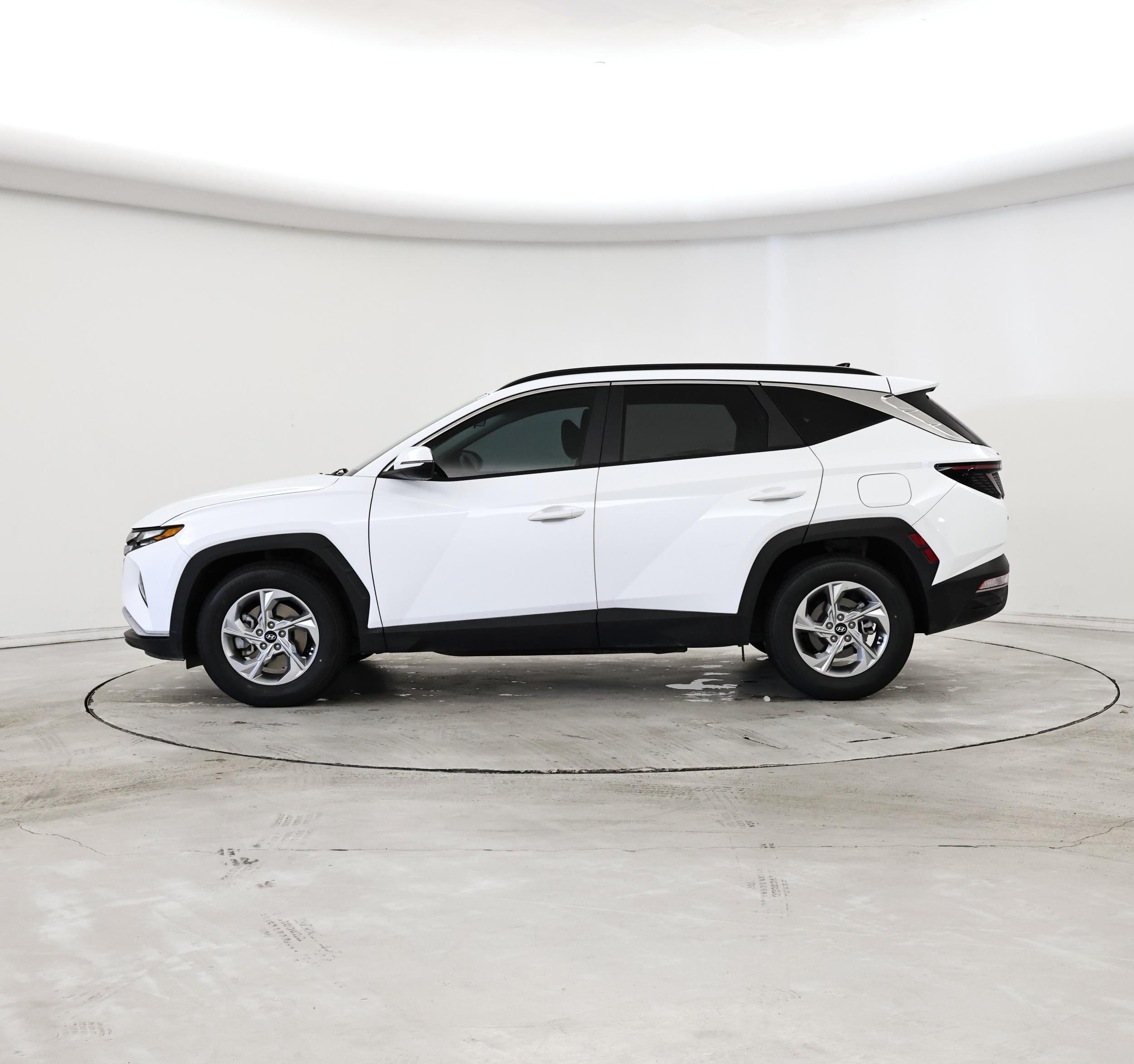 Thumbnail: 2023 Hyundai Tucson - 3