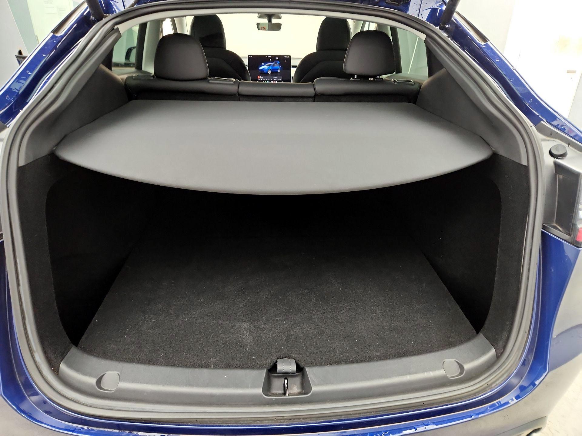 Thumbnail: 2023 Tesla Model Y - 20
