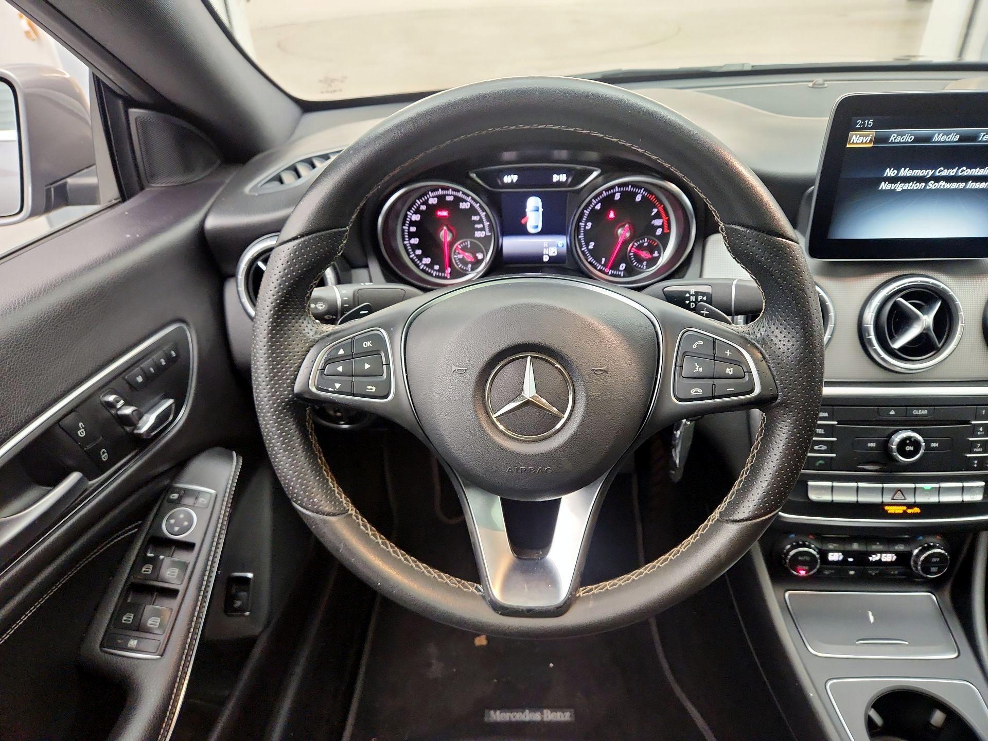 Thumbnail: 2018 Mercedes-Benz CLA - 10