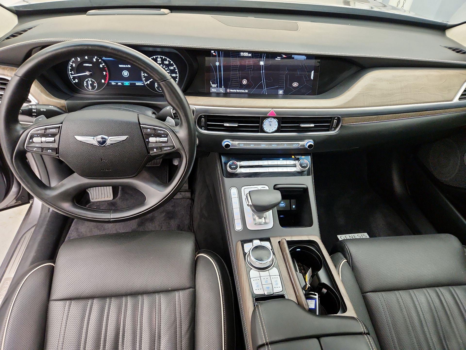 Thumbnail: 2021 Genesis G90 - 9