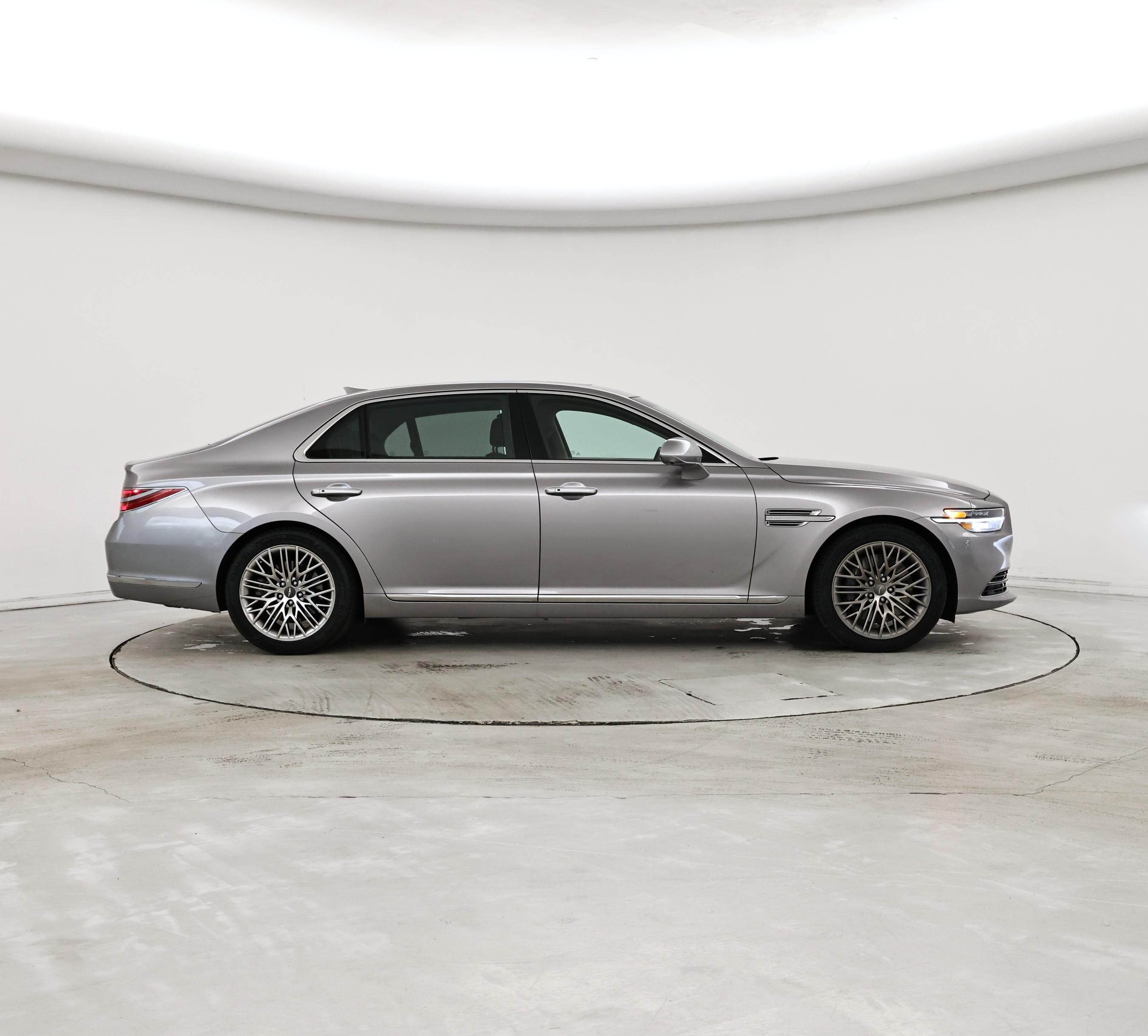 Thumbnail: 2021 Genesis G90 - 7