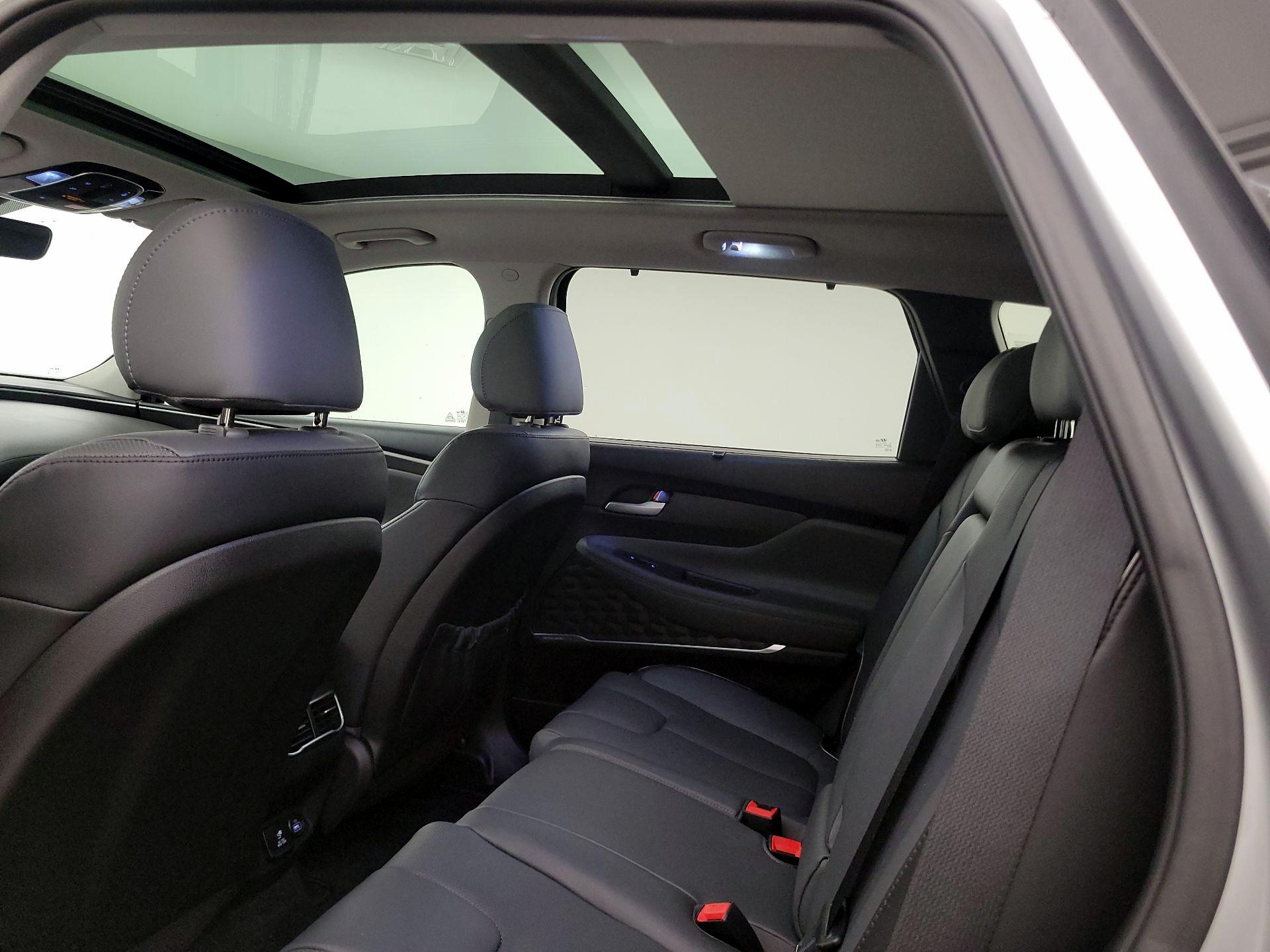 Thumbnail: 2023 Hyundai Santa Fe - 18