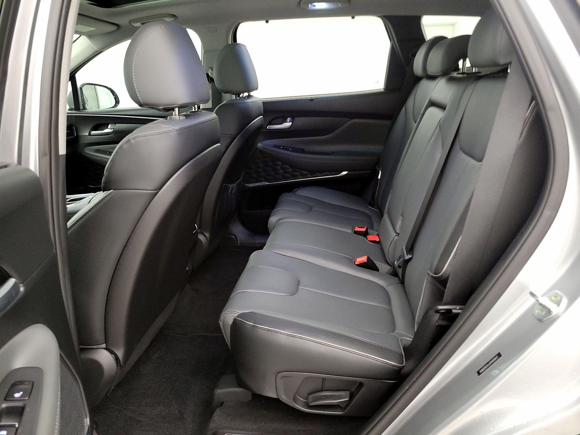 Thumbnail: 2023 Hyundai Santa Fe - 19