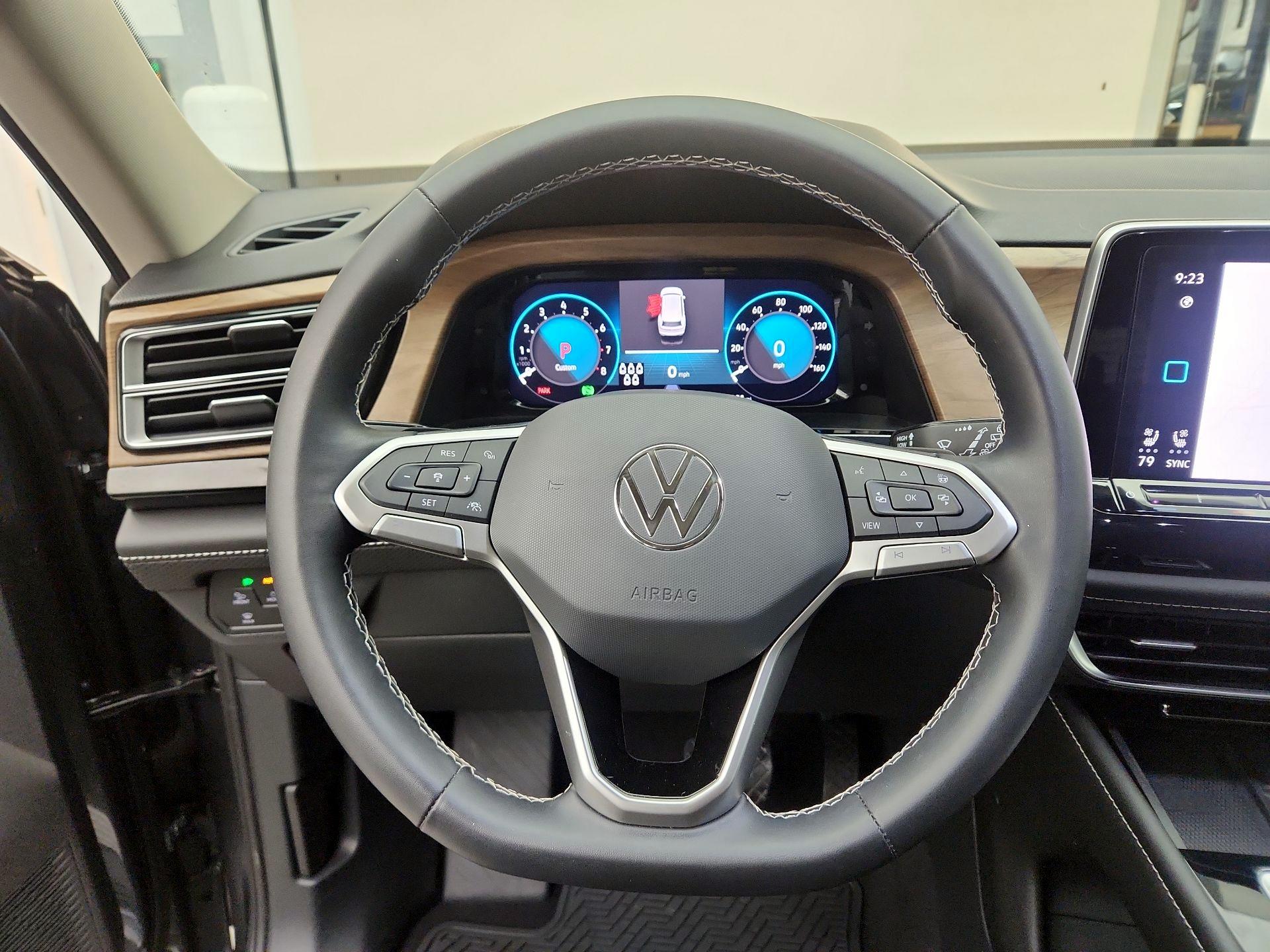 Thumbnail: 2024 Volkswagen Atlas - 10