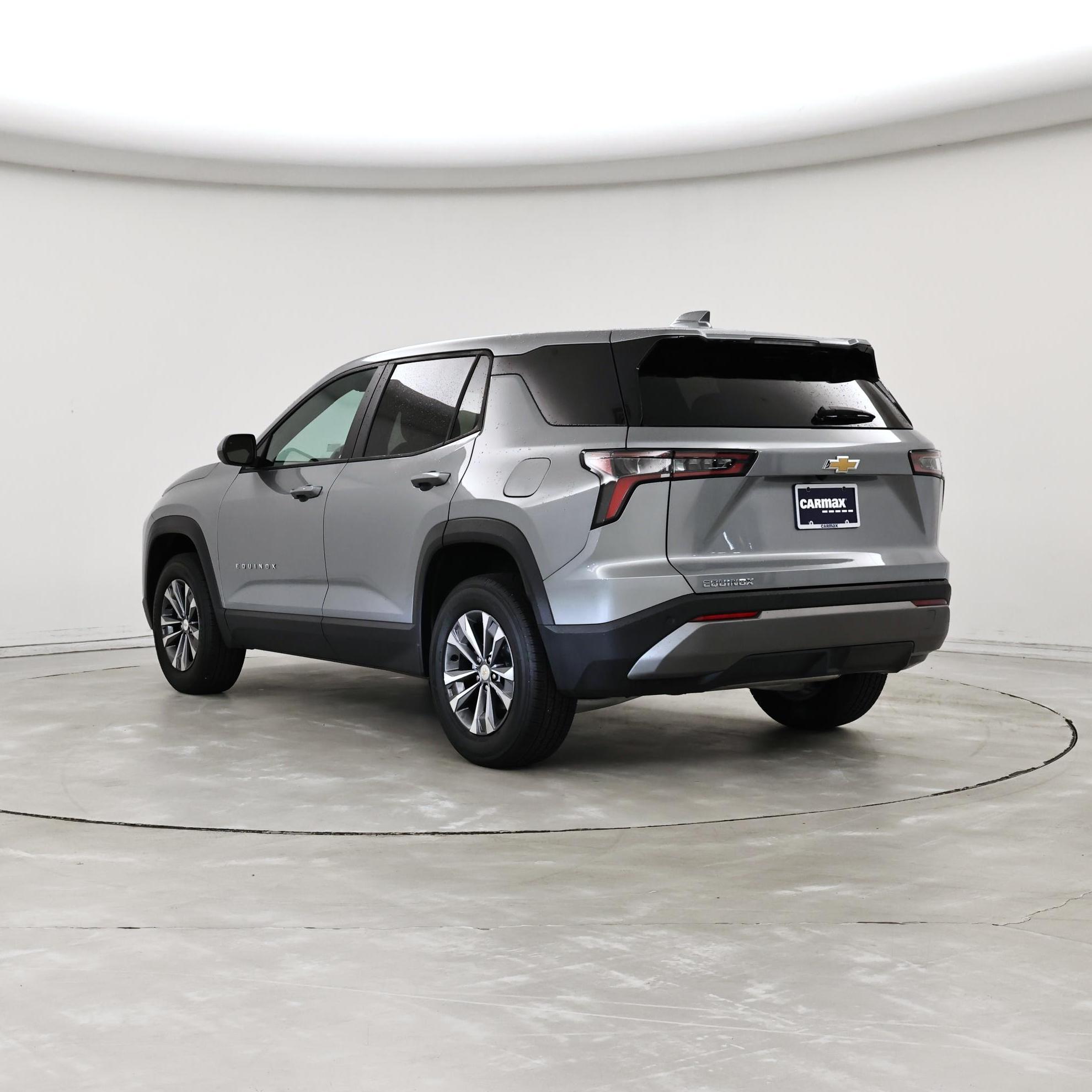 Thumbnail: 2026 Chevrolet Equinox - 2