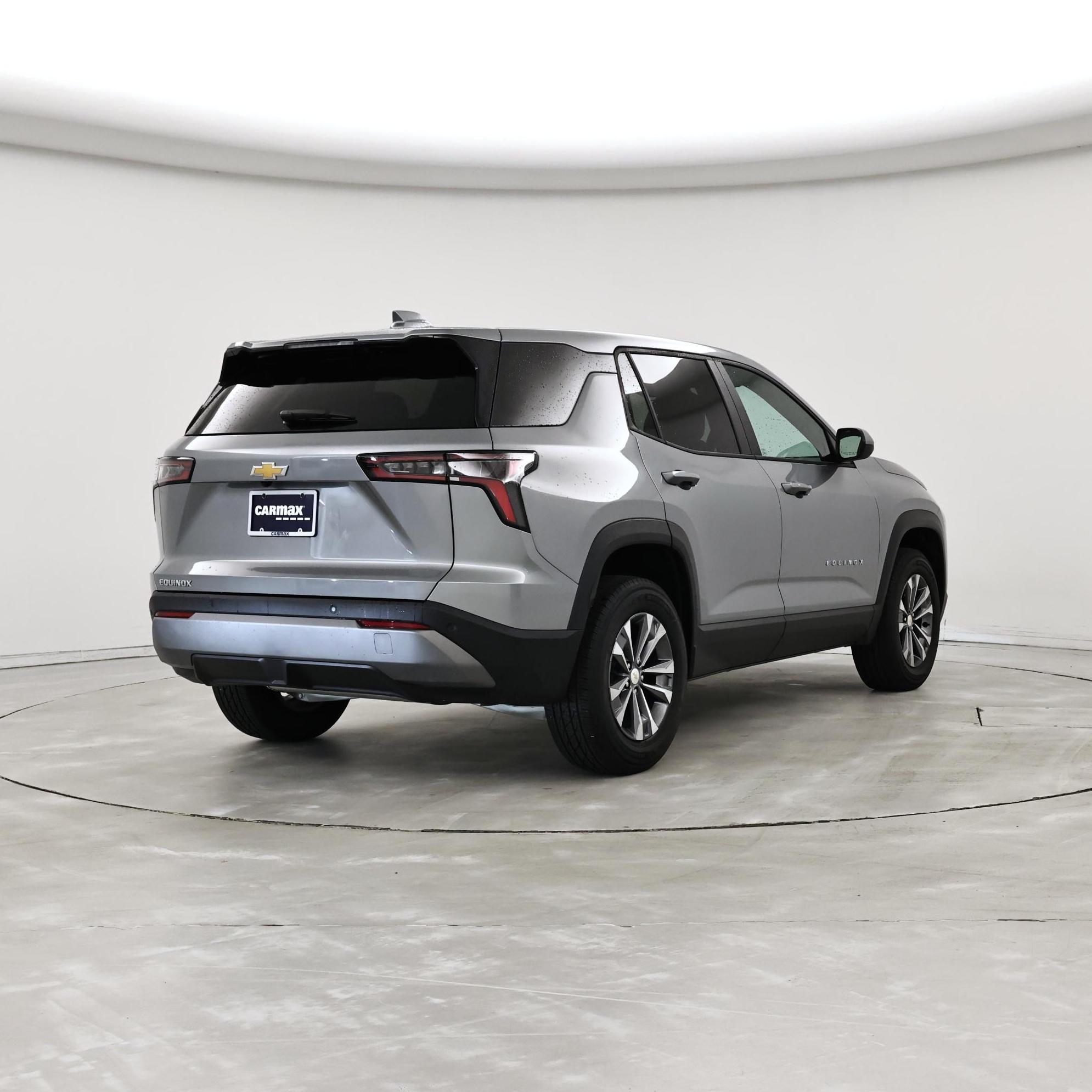 Thumbnail: 2026 Chevrolet Equinox - 8