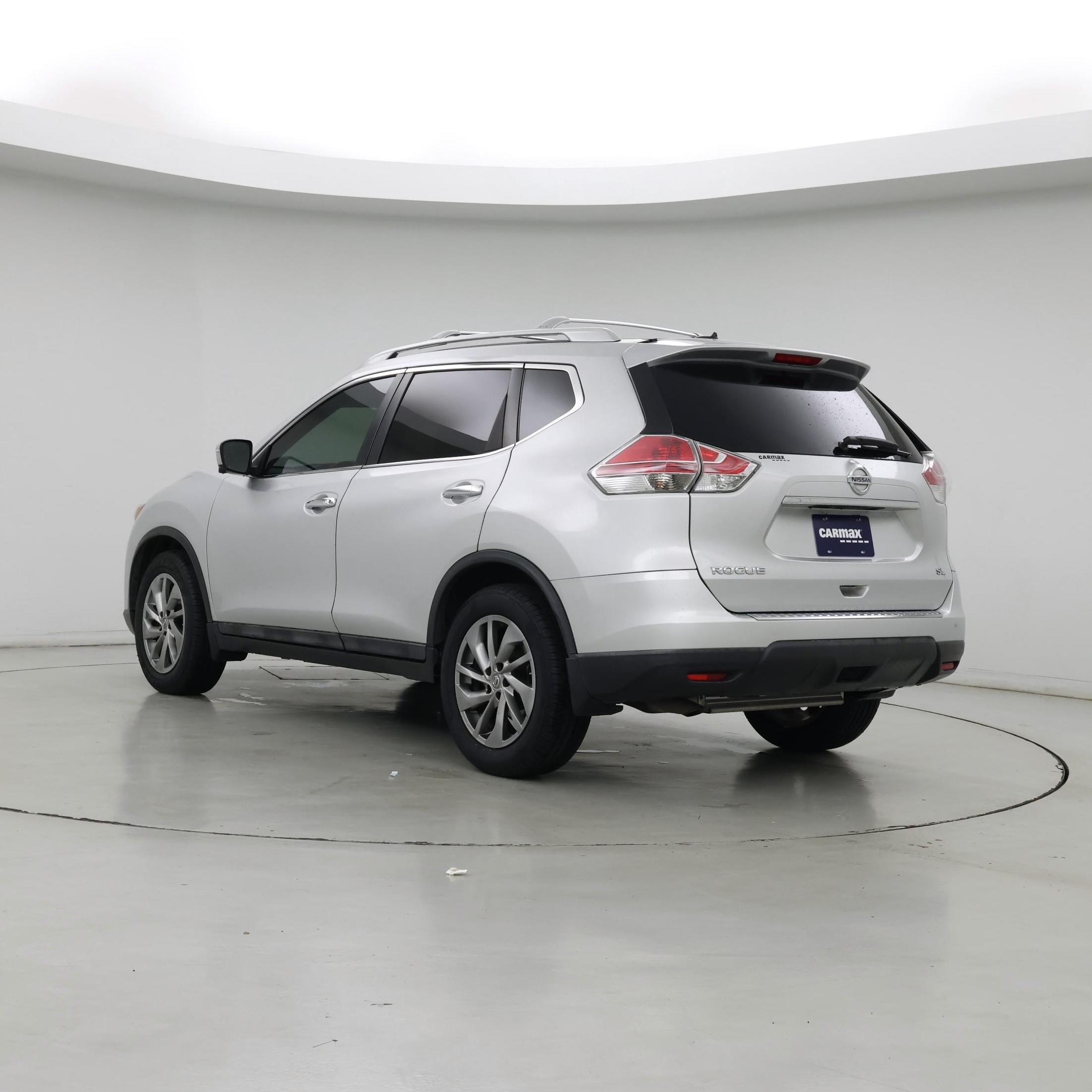Thumbnail: 2015 Nissan Rogue - 2