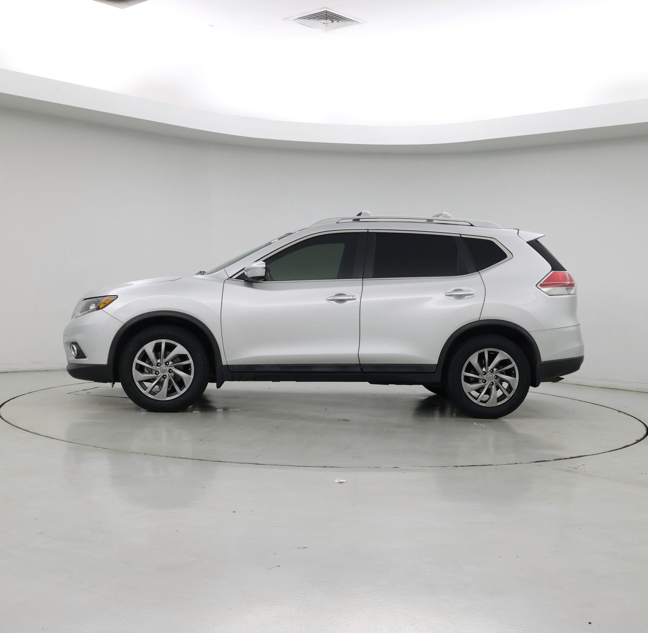 Thumbnail: 2015 Nissan Rogue - 3