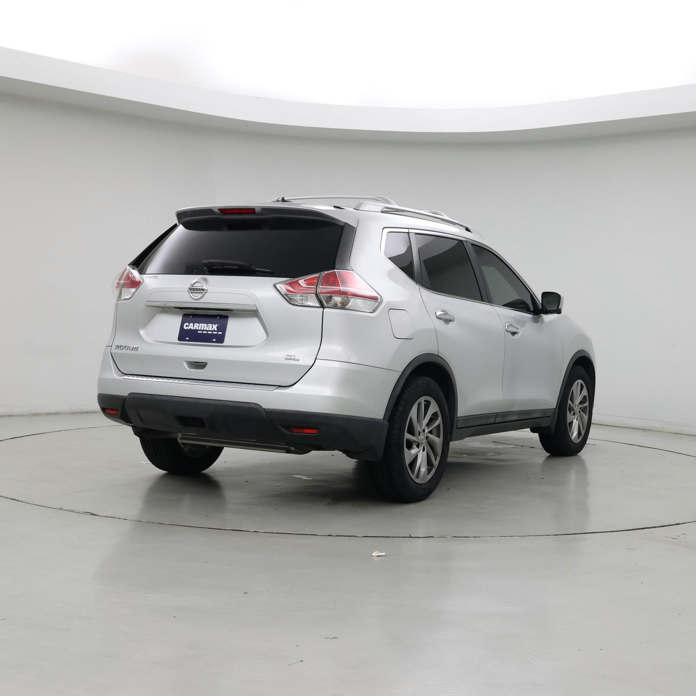 Thumbnail: 2015 Nissan Rogue - 8