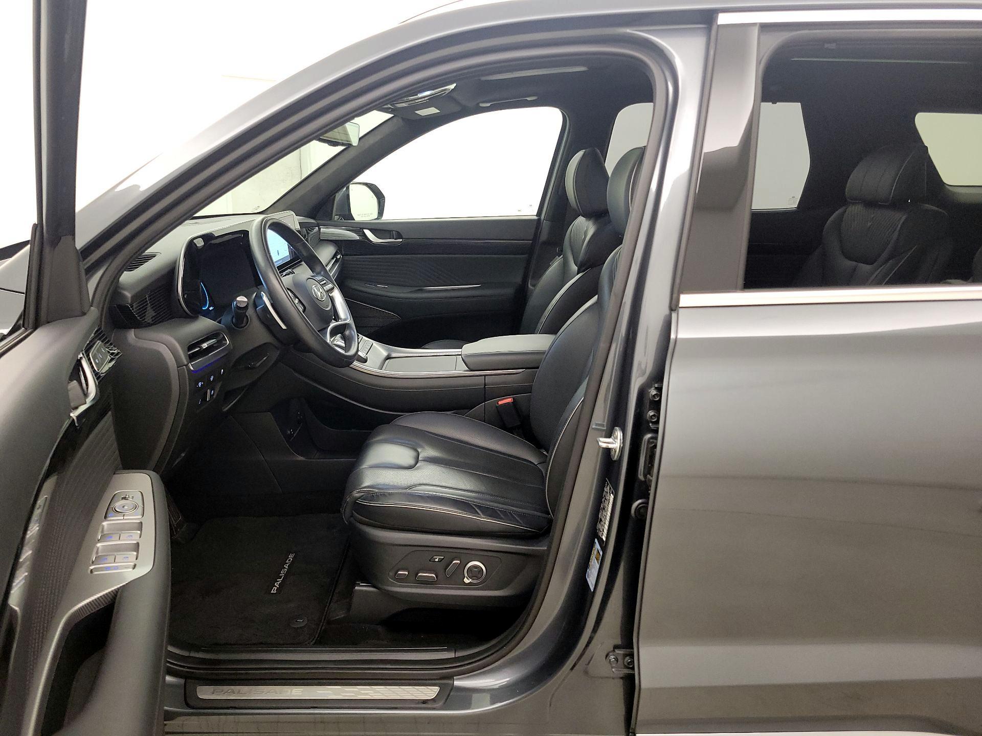 Thumbnail: 2023 Hyundai Palisade - 11