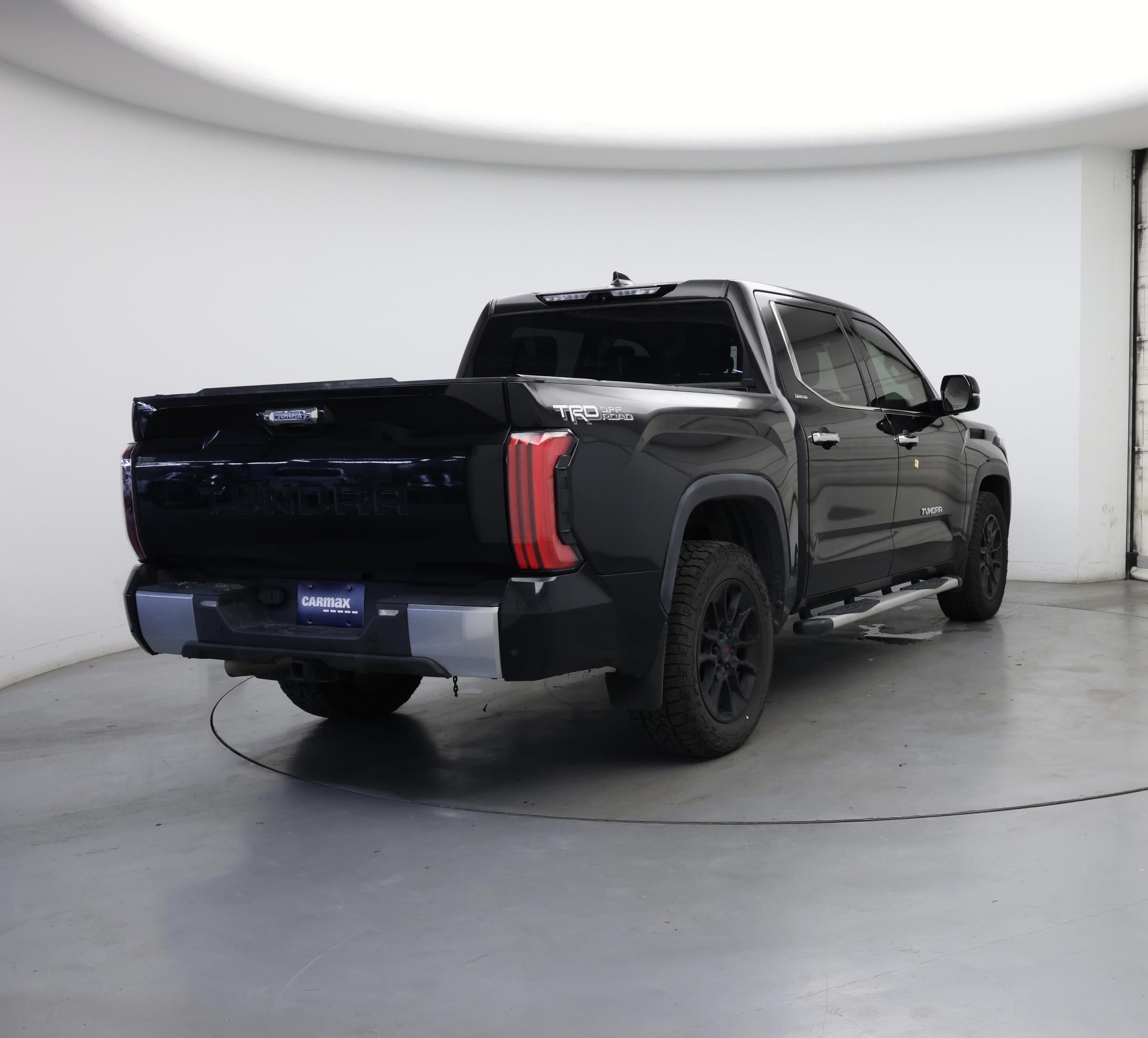 Thumbnail: 2022 Toyota Tundra - 8