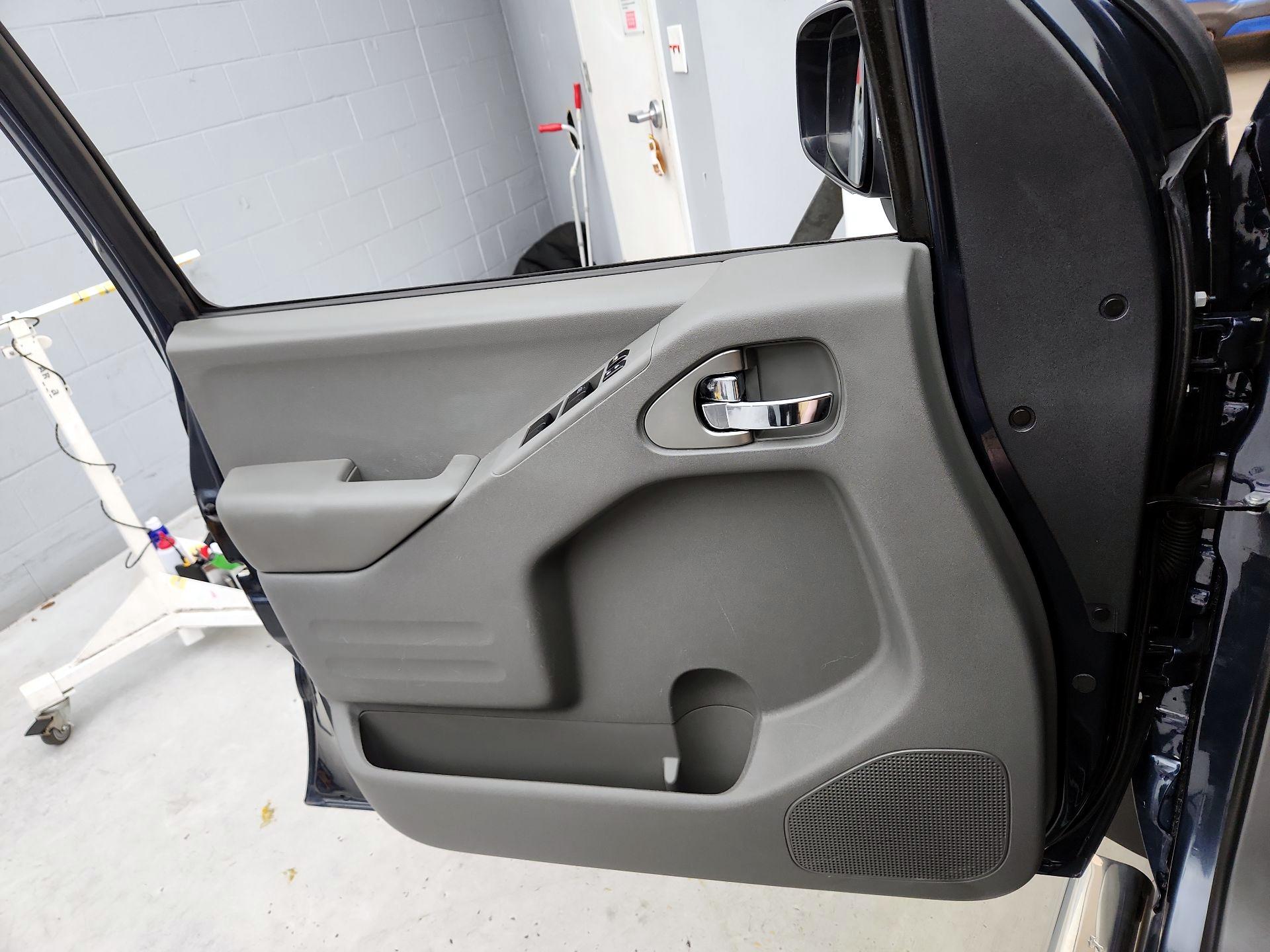 Thumbnail: 2017 Nissan Frontier - 12