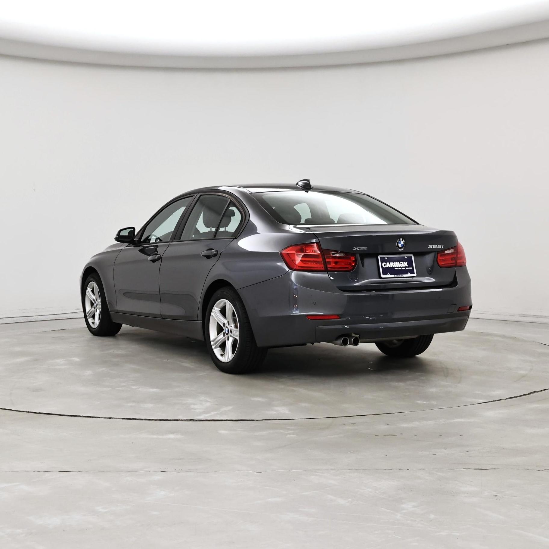 Thumbnail: 2015 BMW 3 Series - 2