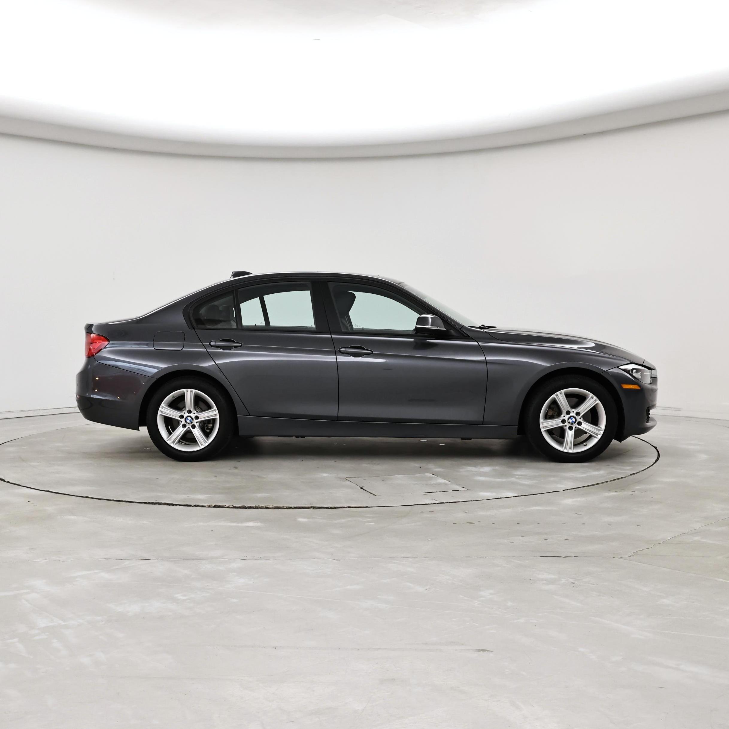 Thumbnail: 2015 BMW 3 Series - 7