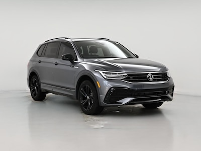 Gray 2023 Volkswagen Tiguan SE R-Line Black