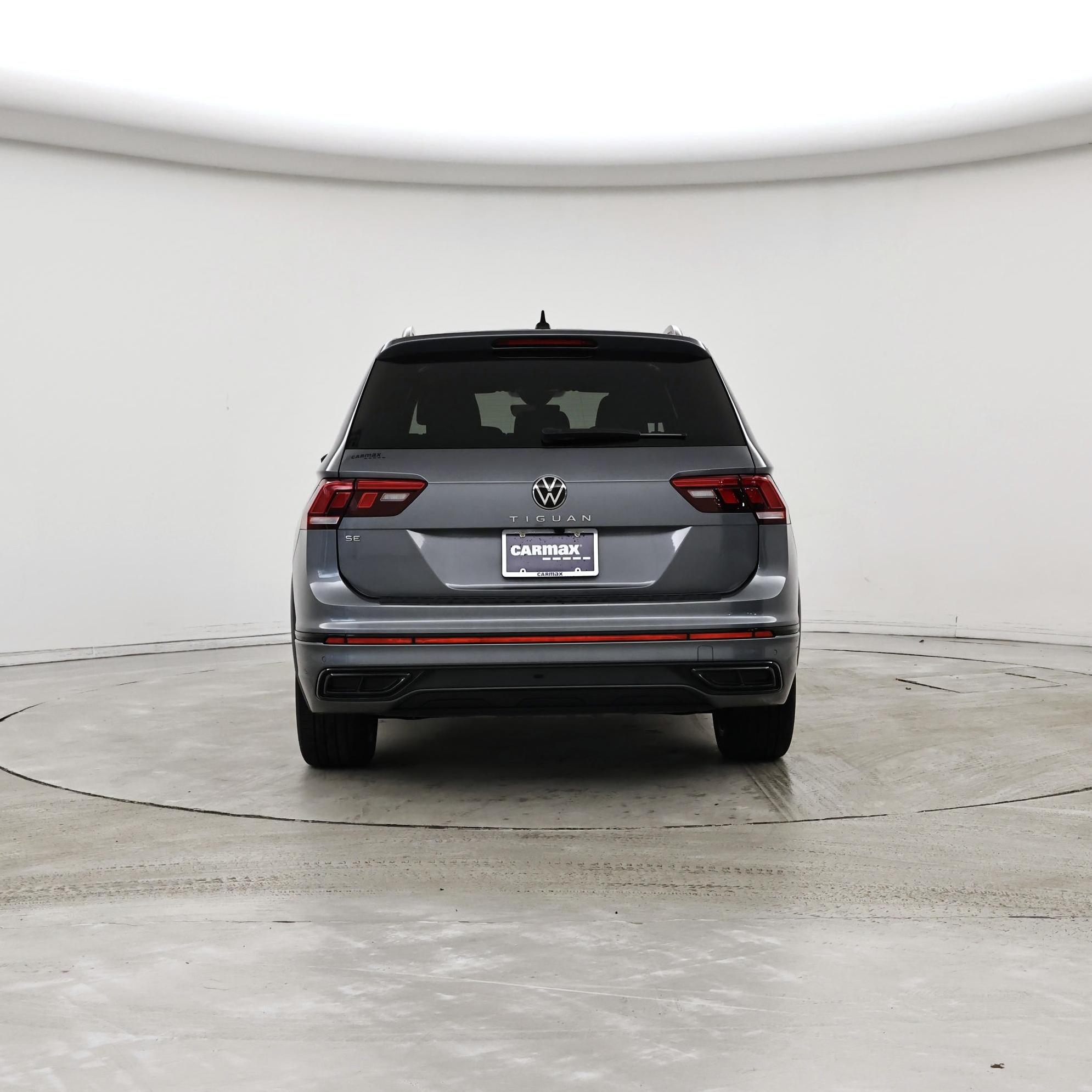 Thumbnail: 2023 Volkswagen Tiguan - 6