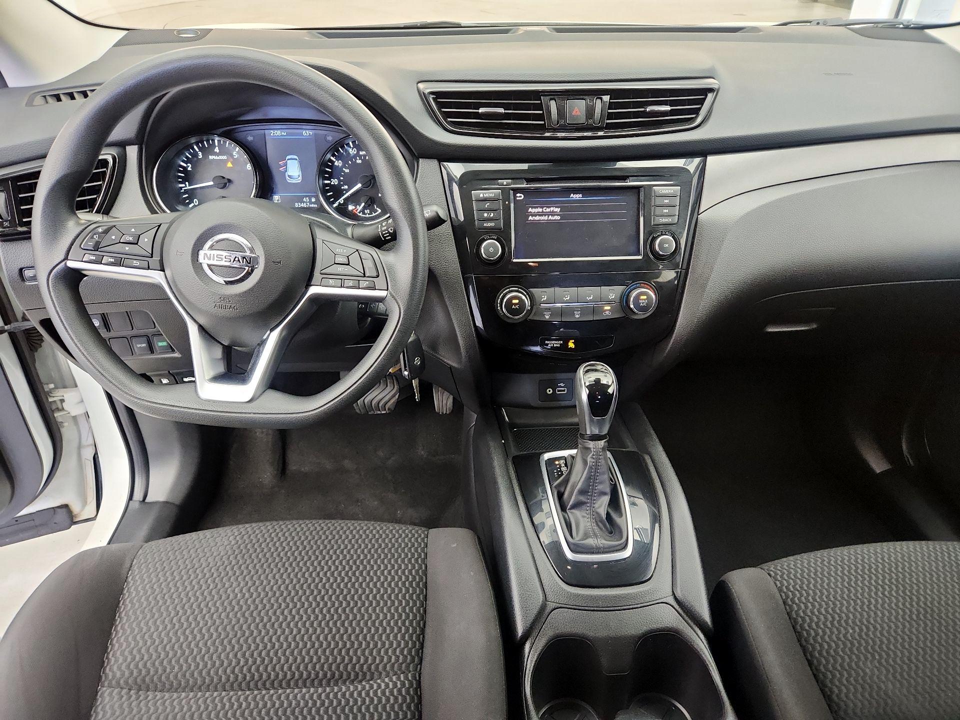 Thumbnail: 2021 Nissan Rogue Sport - 9