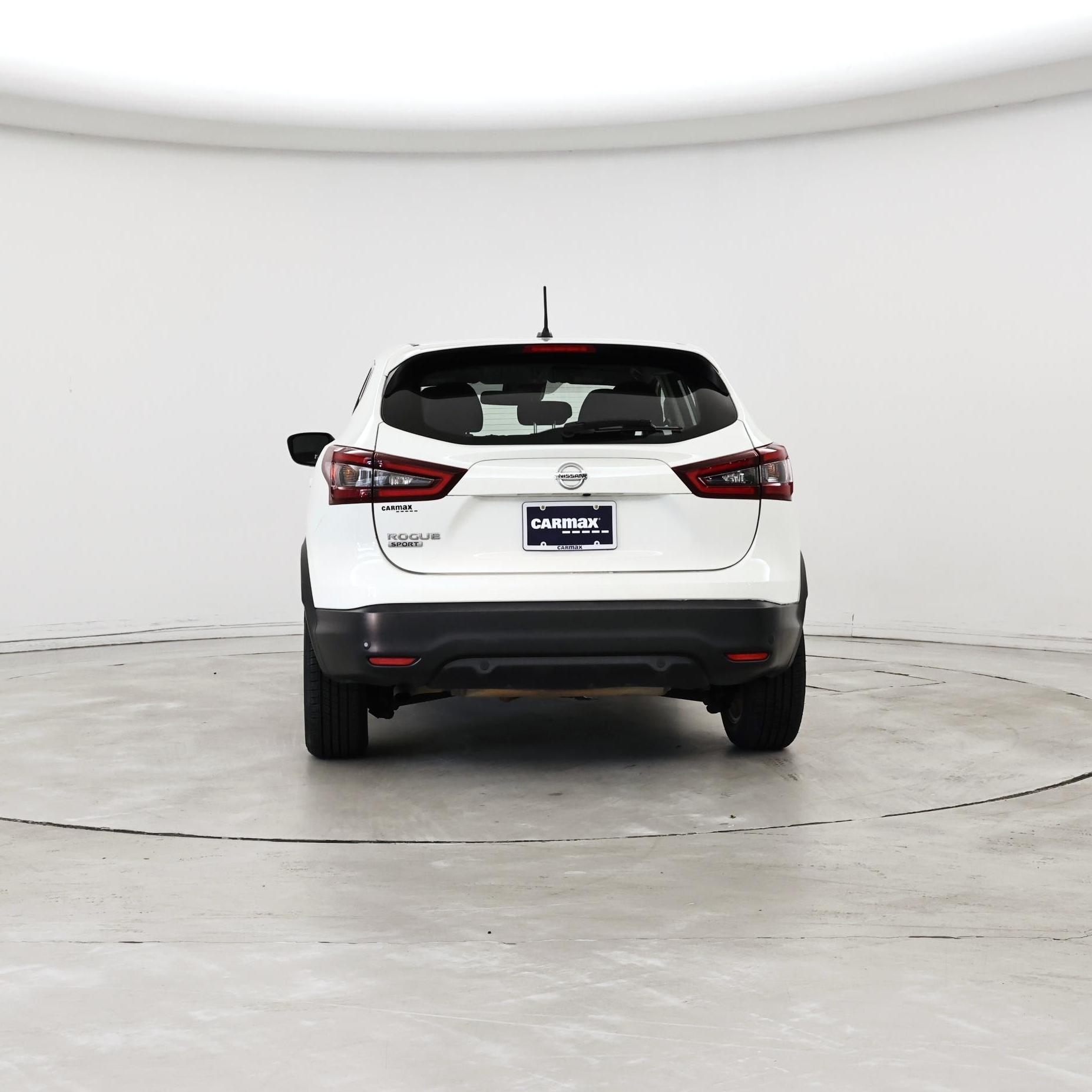 Thumbnail: 2021 Nissan Rogue Sport - 6