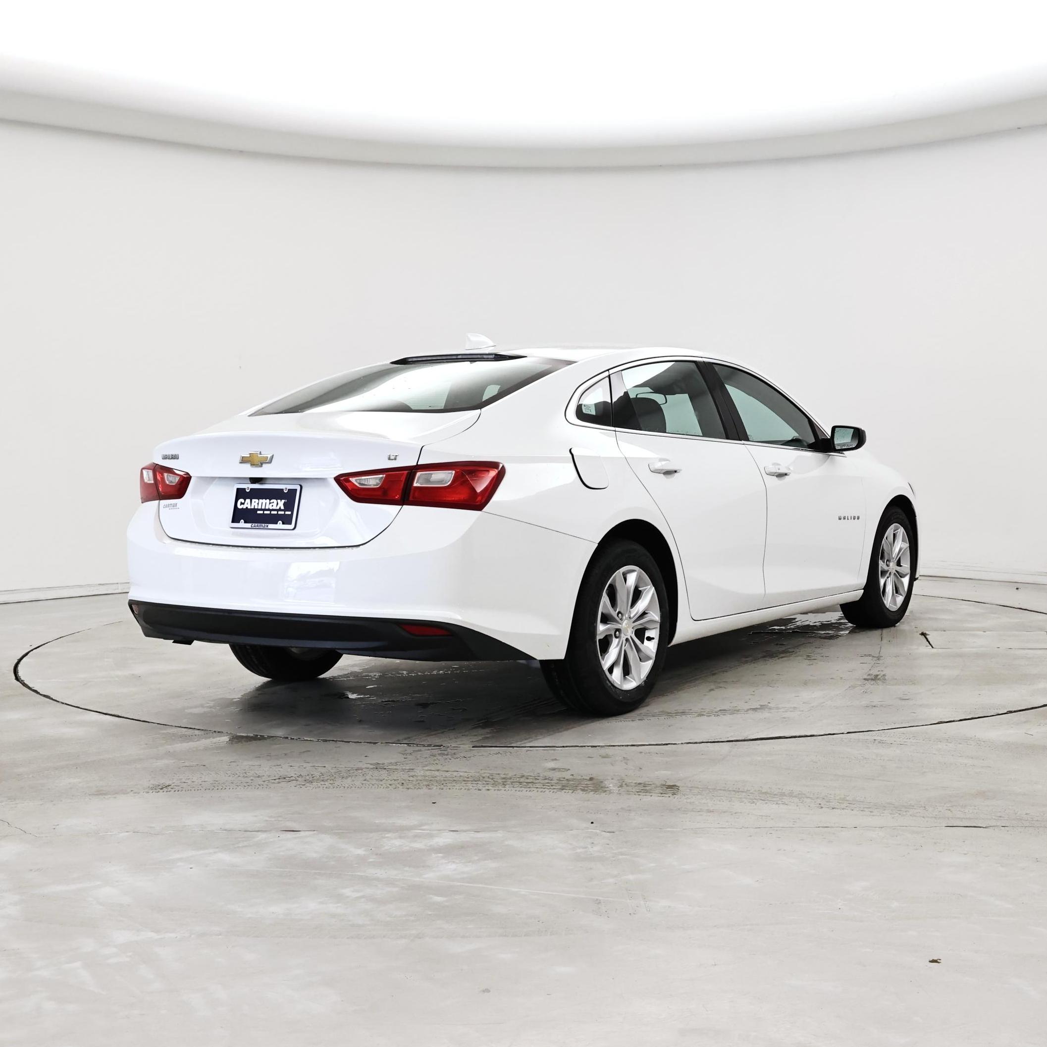 Thumbnail: 2023 Chevrolet Malibu - 8